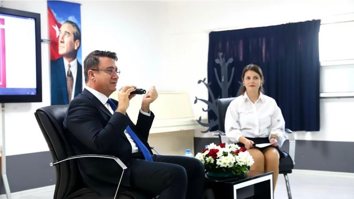 İyte Rektörü Prof. Dr. Yusuf Baran Öğrencilerle Buluştu (1)