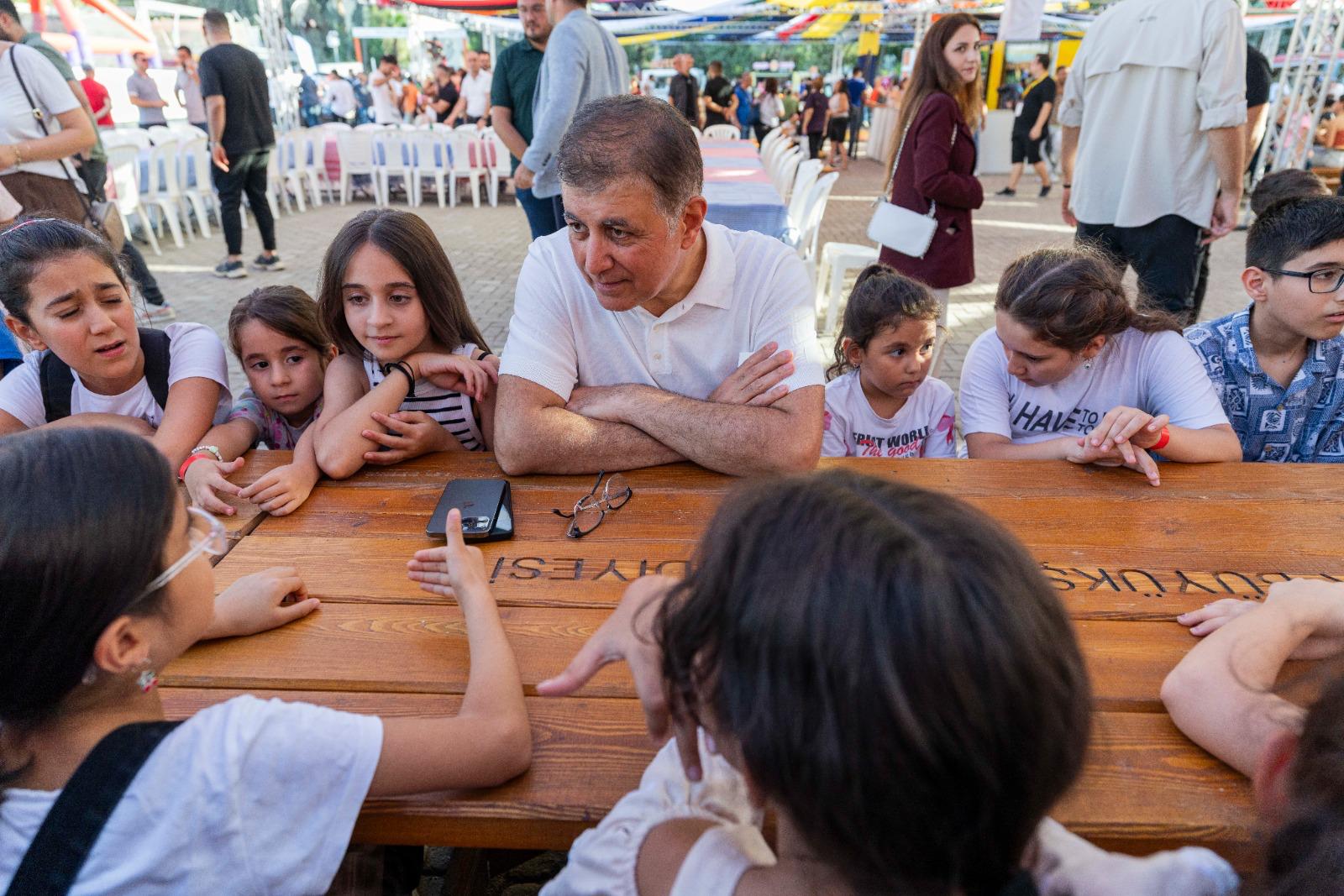 İzmir Büyükşehir Öğrencinin Yanında Olmaya Devam Ediyor (4)