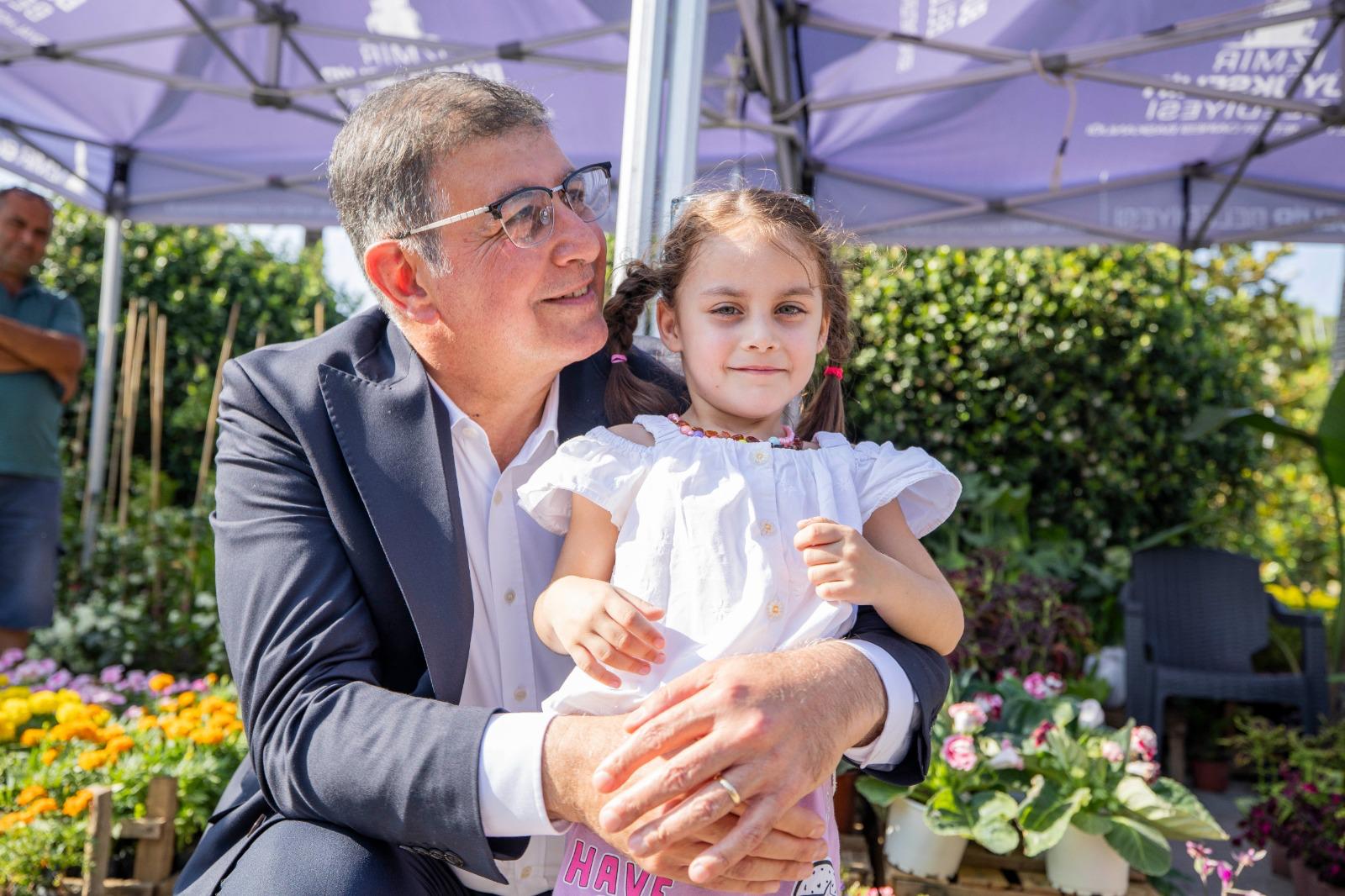 İzmir Büyükşehir Öğrencinin Yanında Olmaya Devam Ediyor (8)