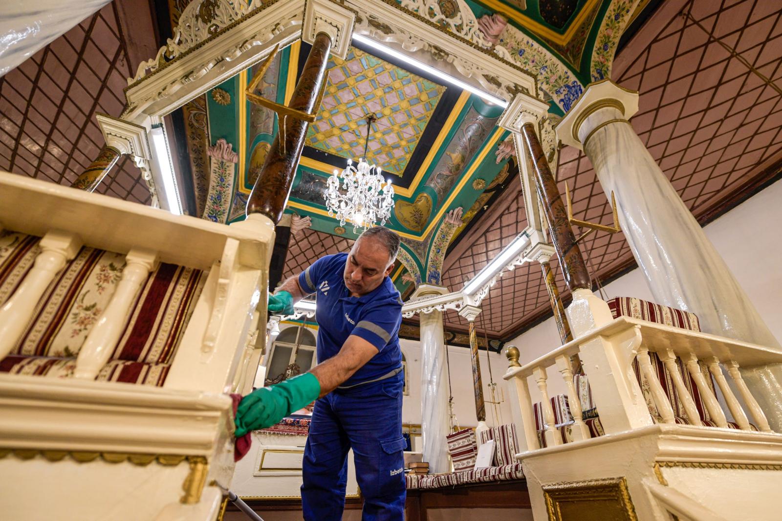 İzmir Büyükşehir’den Anlamlı Hizmet İbadethaneler Ve Dernekler Pırıl Pırıl (1)