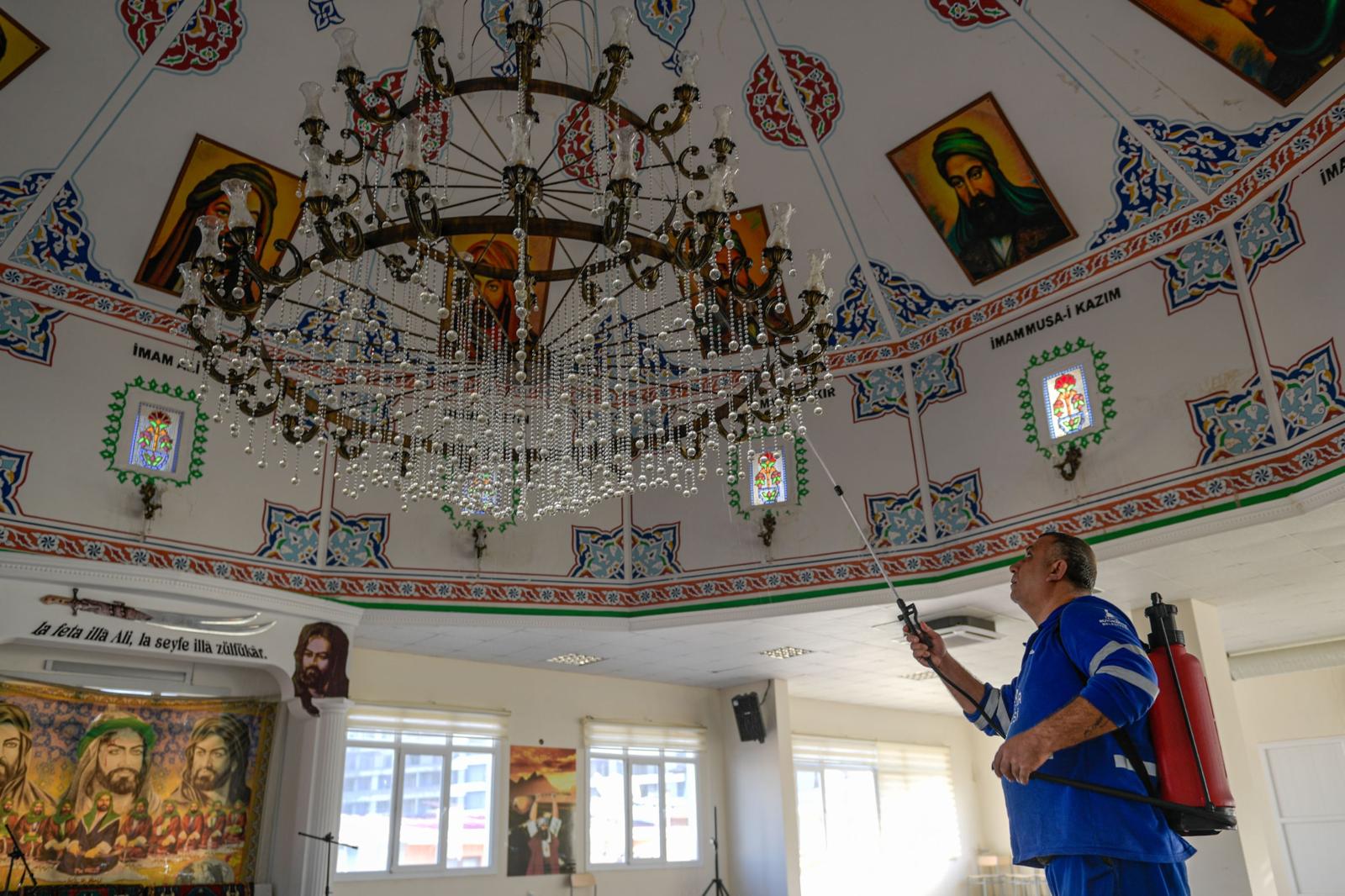 İzmir Büyükşehir’den Anlamlı Hizmet İbadethaneler Ve Dernekler Pırıl Pırıl (7)