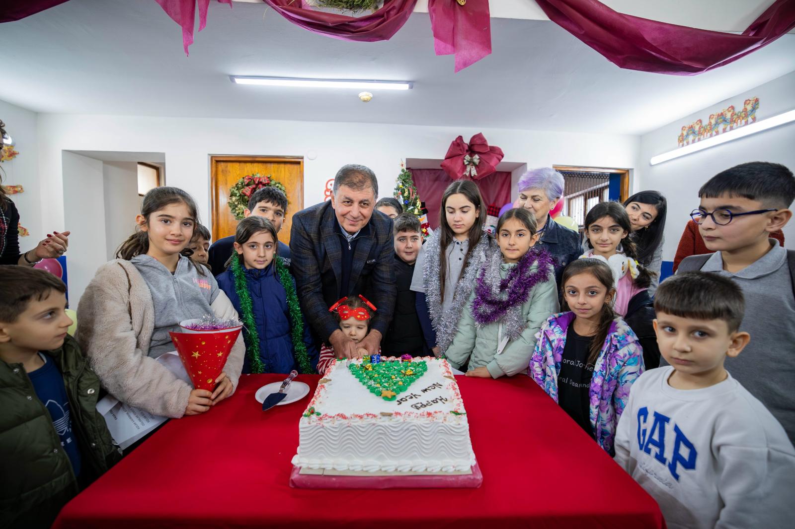 İzmir Büyükşehir’den Basmane’ye Özel Yeni Yıl Etkinliği (1)