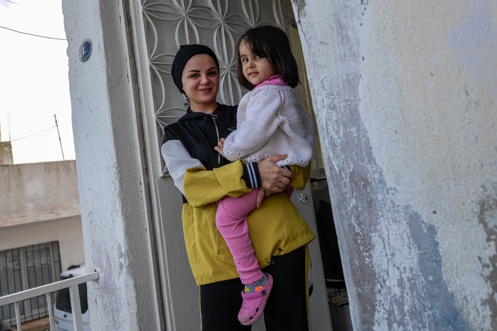 İzmir Büyükşehir’den Soğuklara Karşı Dev Yardım Binlerce Aile Yararlanıyor (6)