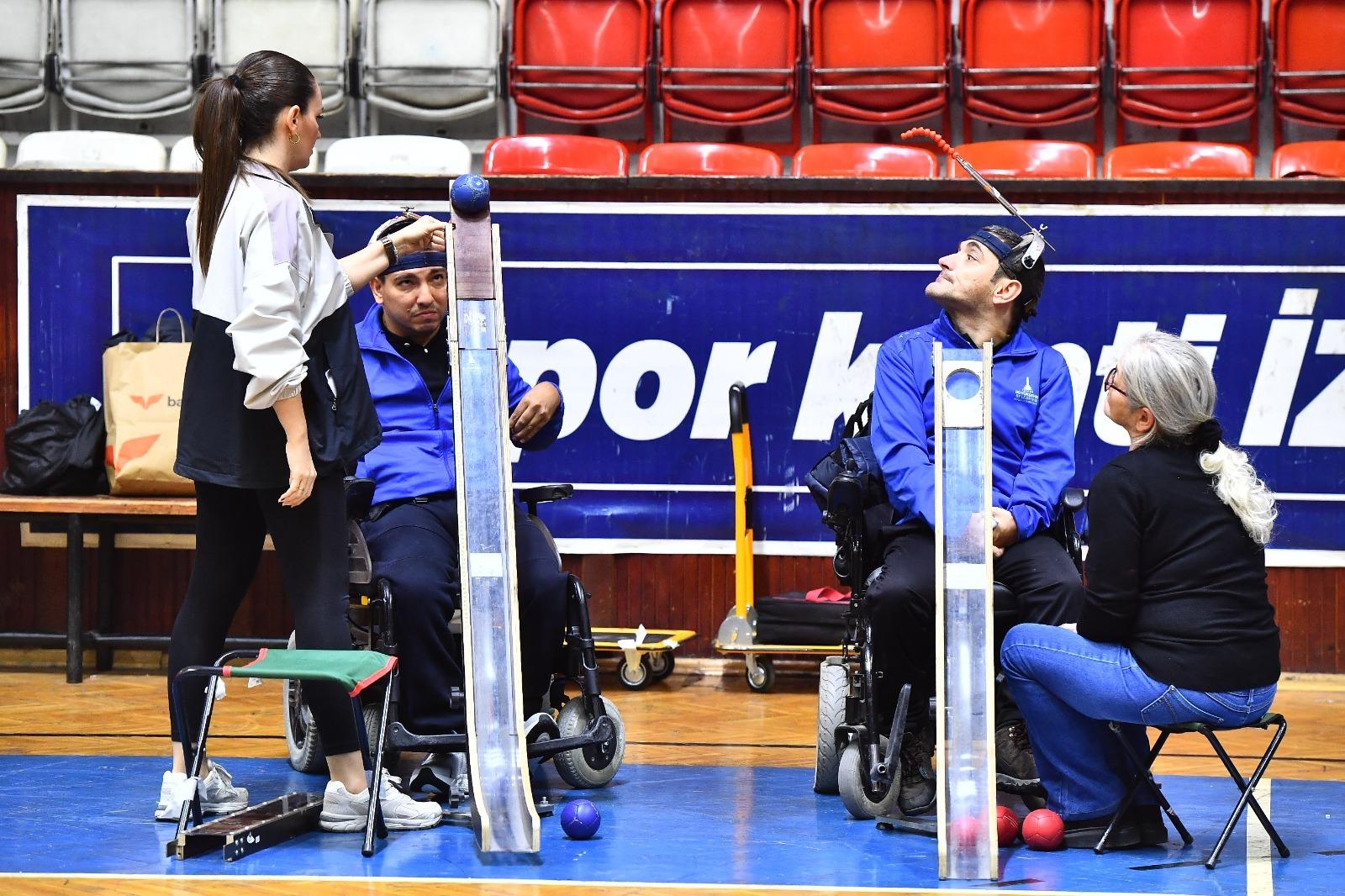 İzmir Engelli Dostu Şehir Olma Yolunda Hızla Ilerliyor (1)