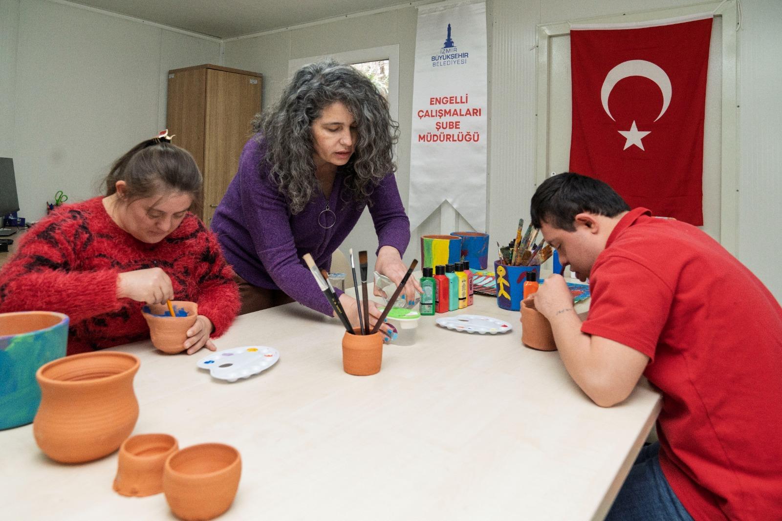 İzmir Engelli Dostu Şehir Olma Yolunda Hızla Ilerliyor (2)