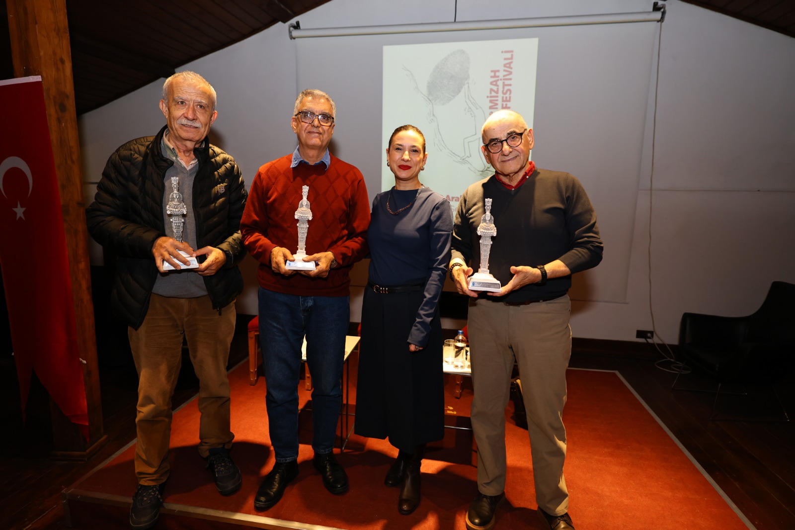 İzmir Mizah Festivali’nde Usta Isimler Anıldı (3)