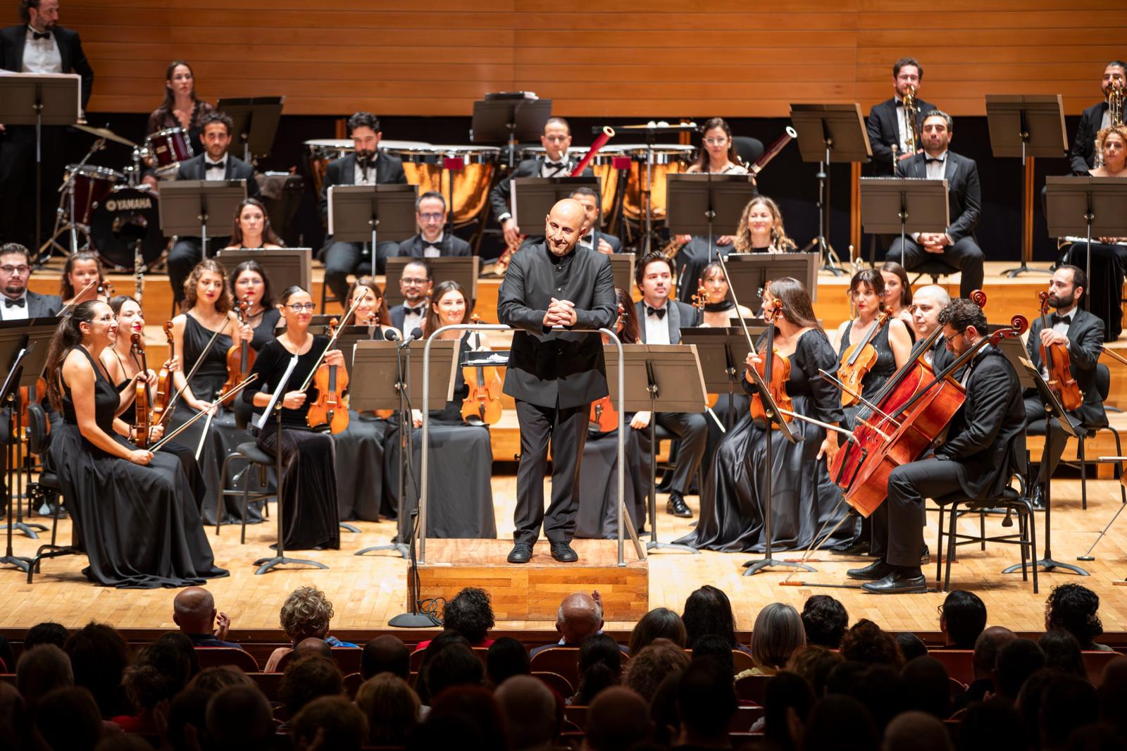 İzmir Oda Orkestrası Yılın Son Ayında Aassm’de Müzik Şöleni Sunacak (5)