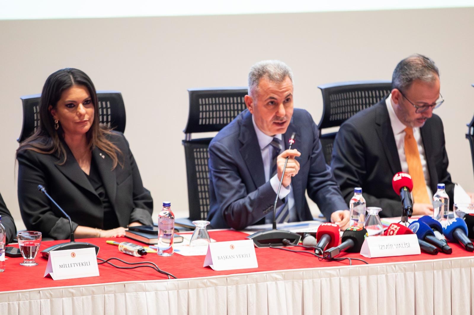 İzmir’de Engelli Hakları Için Büyük Buluşma Cemil Tugay’dan Dikkat Çeken Mesaj (3)