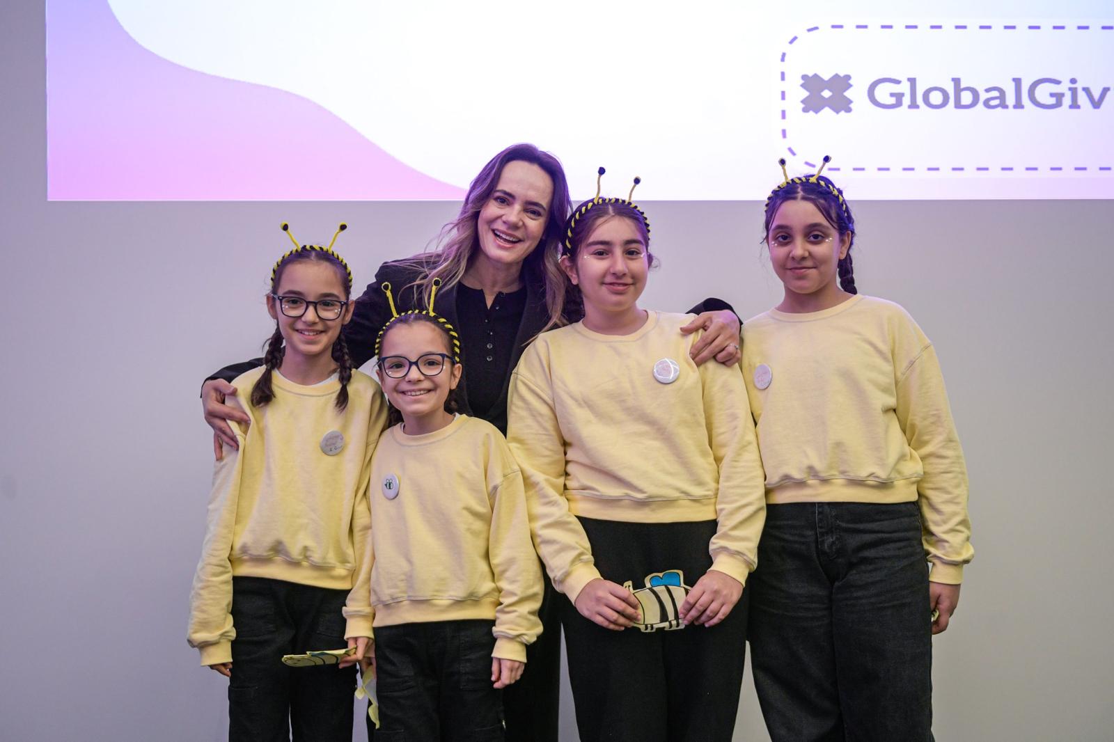 İzmir’de Geleceğin Mühendis Kızları Sahneye Çıktı (16)