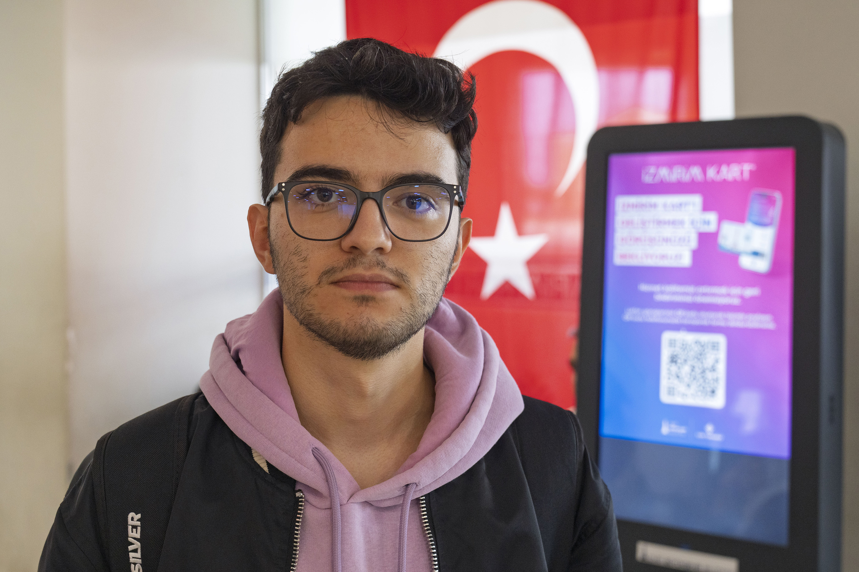 İzmir’de Gençlere Büyük Kolaylık Ulaşım Artık Daha Ucuz! (5)