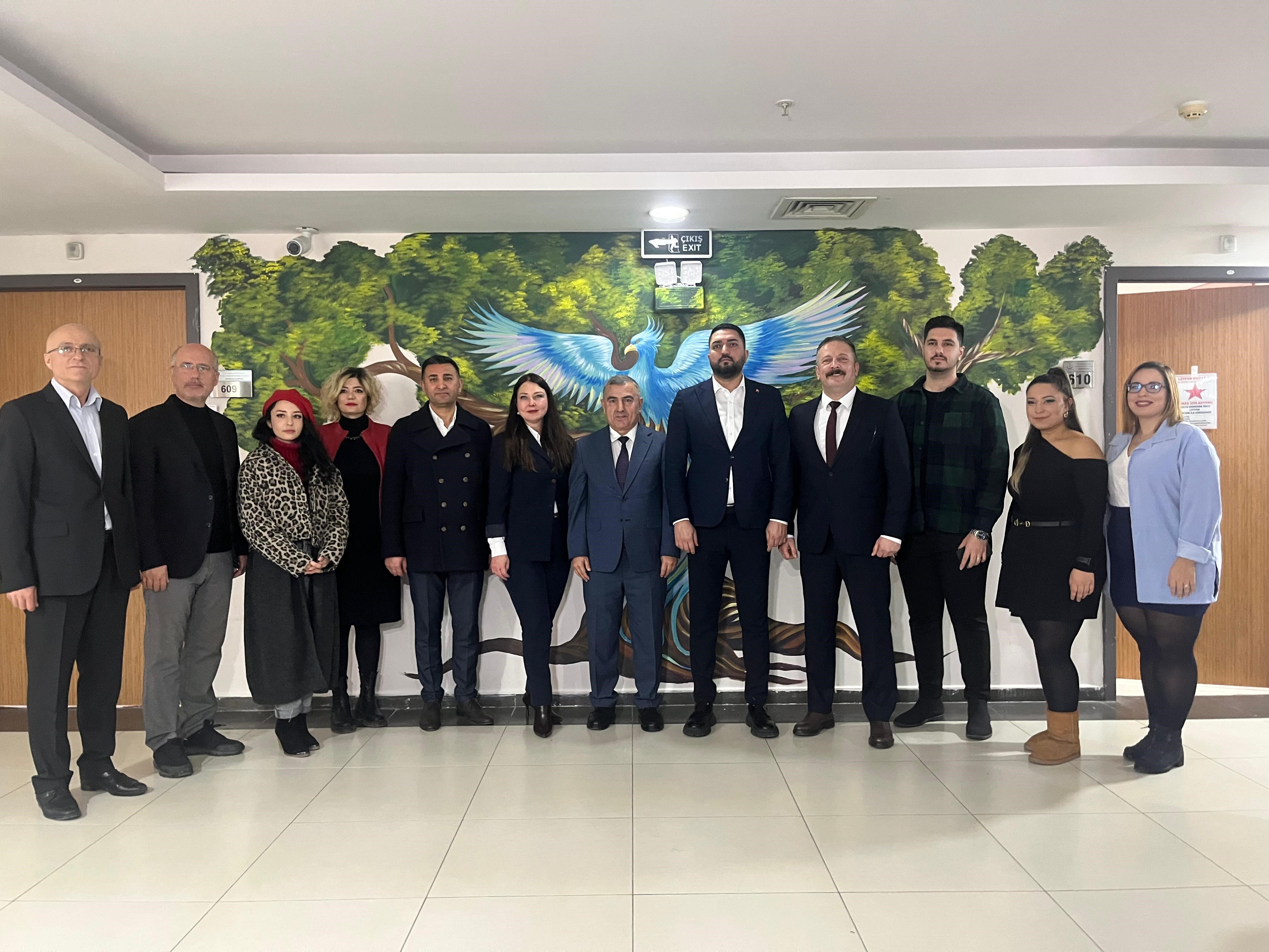 İzmir’de Hastane Koridorları Sanatla ‘İyileşiyor’ (5)