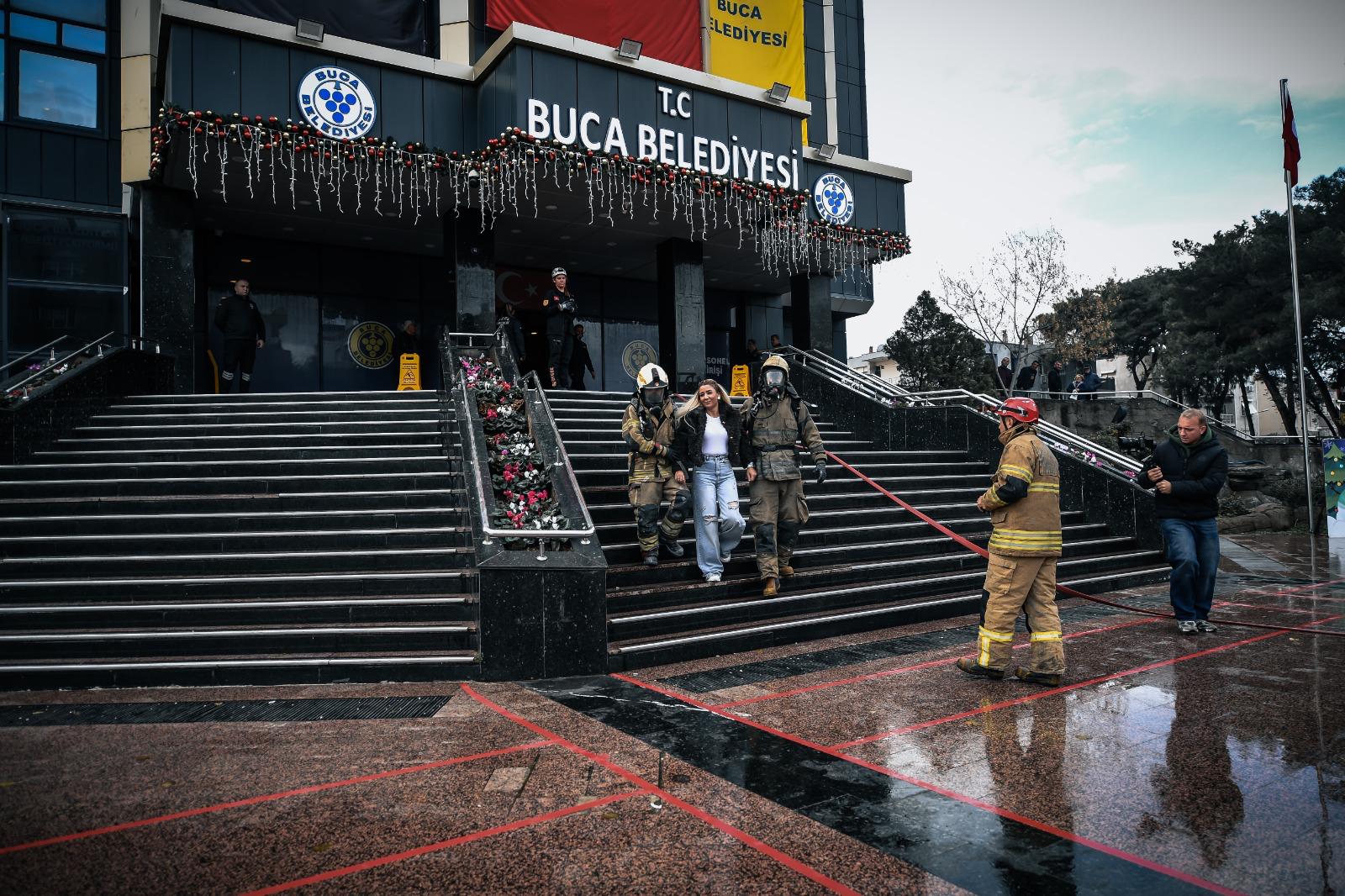 İzmir’de Itfaiye Ve Bucakut’tan Örnek Iş Birliği (4)