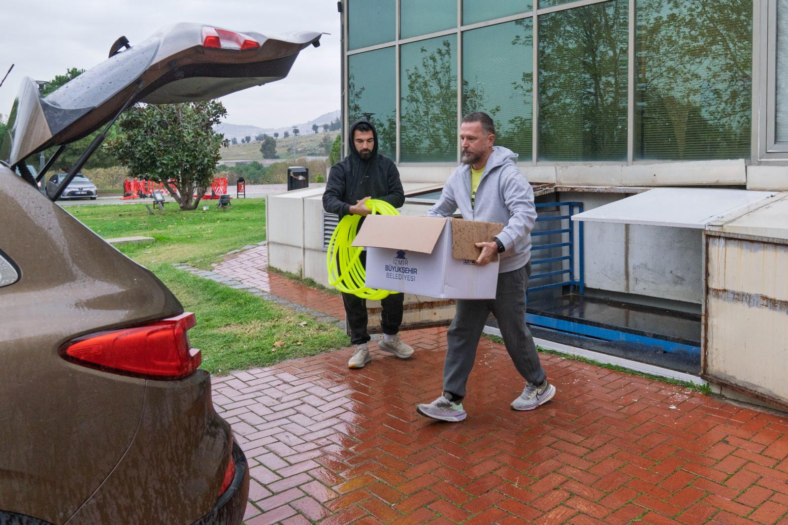 İzmir’de Spor Okul Sıralarına Taşınıyor (3)