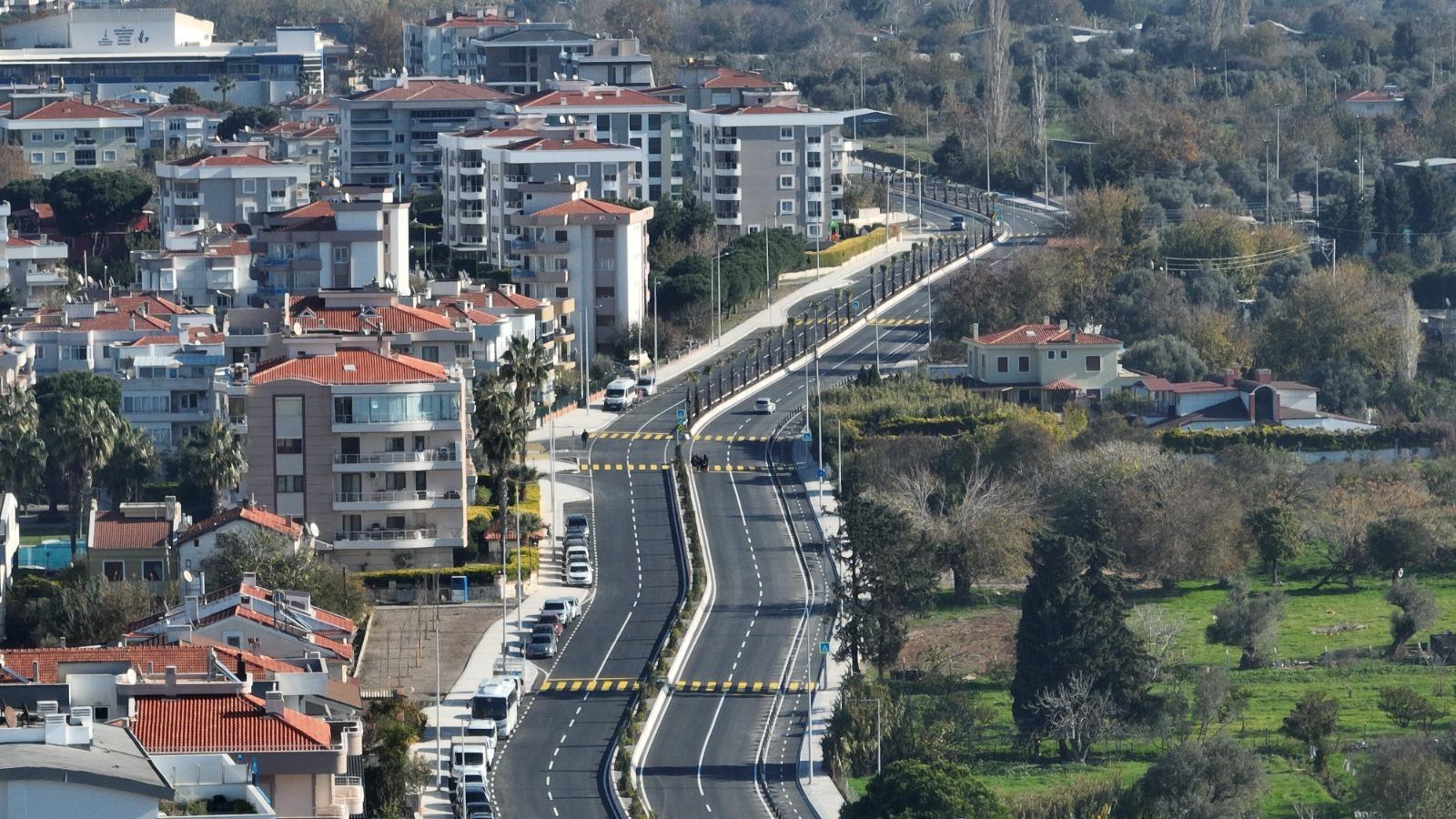 İzmir’de Trafik Düğümüne Neşter (2)