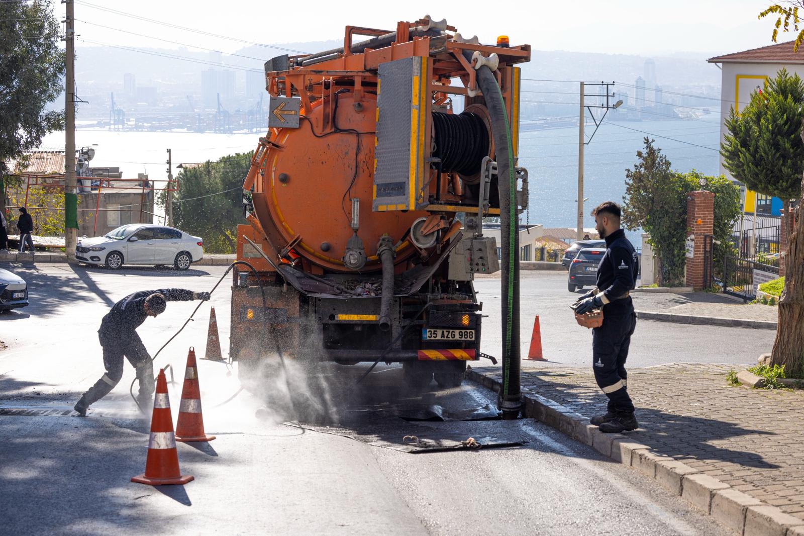 İzmir’de Yağmur Öncesi Alarm İzsu Sahaya Indi (8)