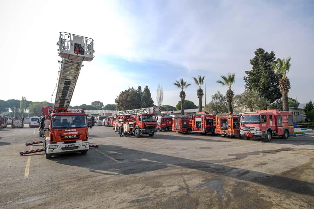 İzmir’in Görünmeyen Gücü İtfaiyenin Mekatronik Üssü (11)