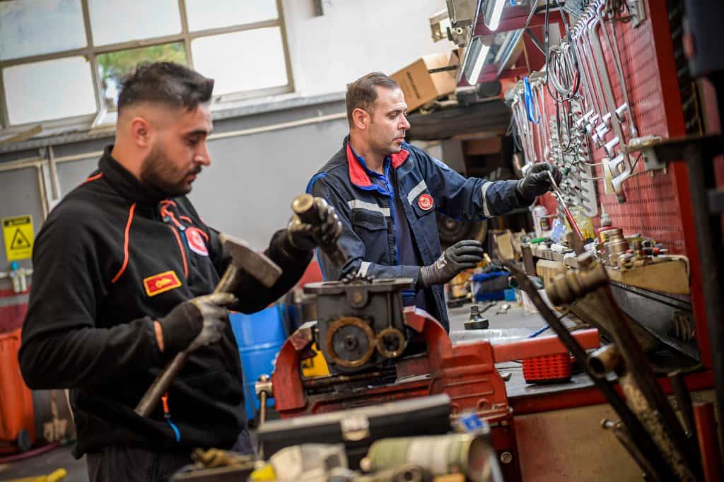 İzmir’in Görünmeyen Gücü İtfaiyenin Mekatronik Üssü (4)