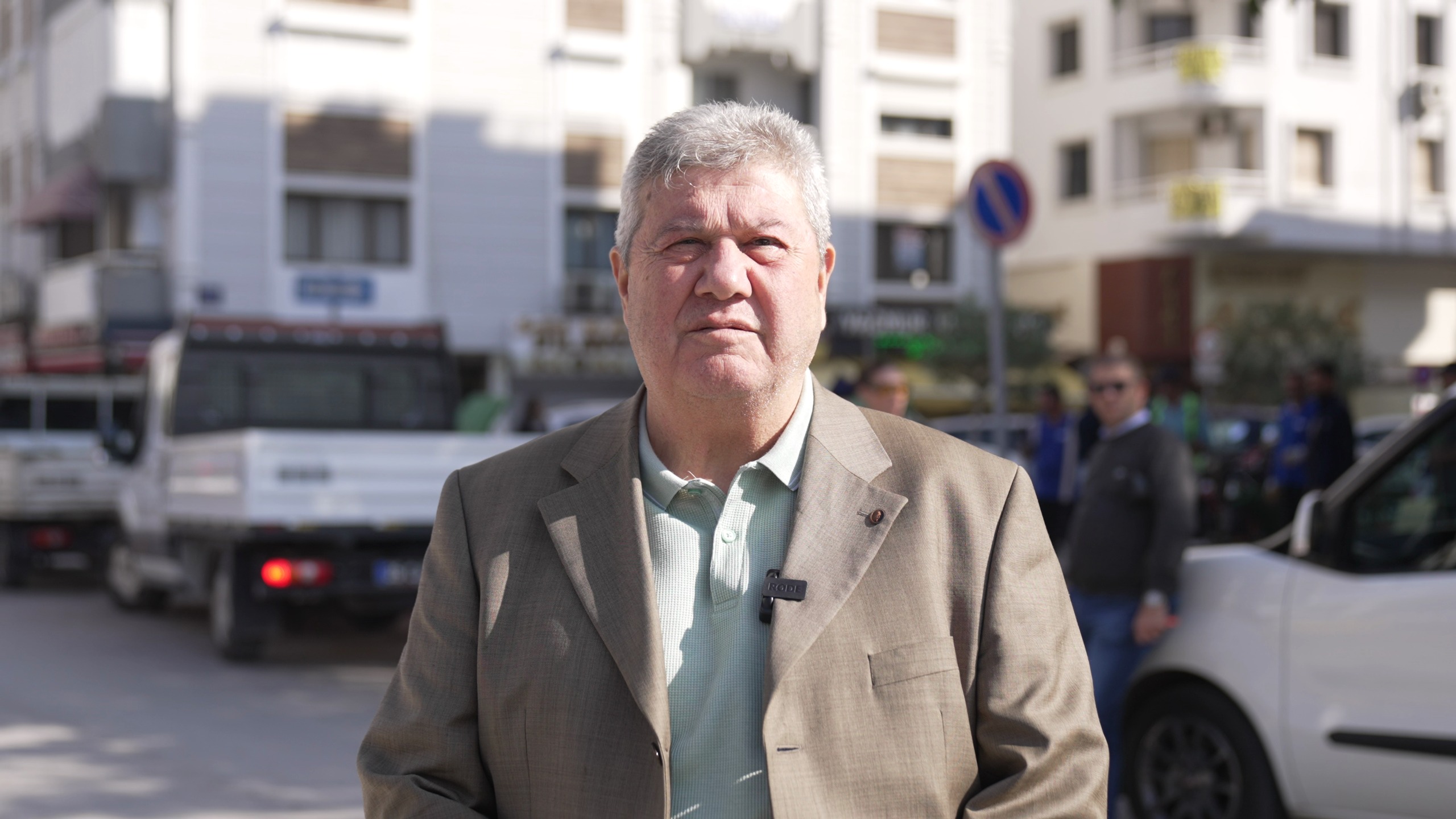 İzmir’in Yeşil Alanları Su Tasarruflu Bitkilerle Yenileniyor (3)