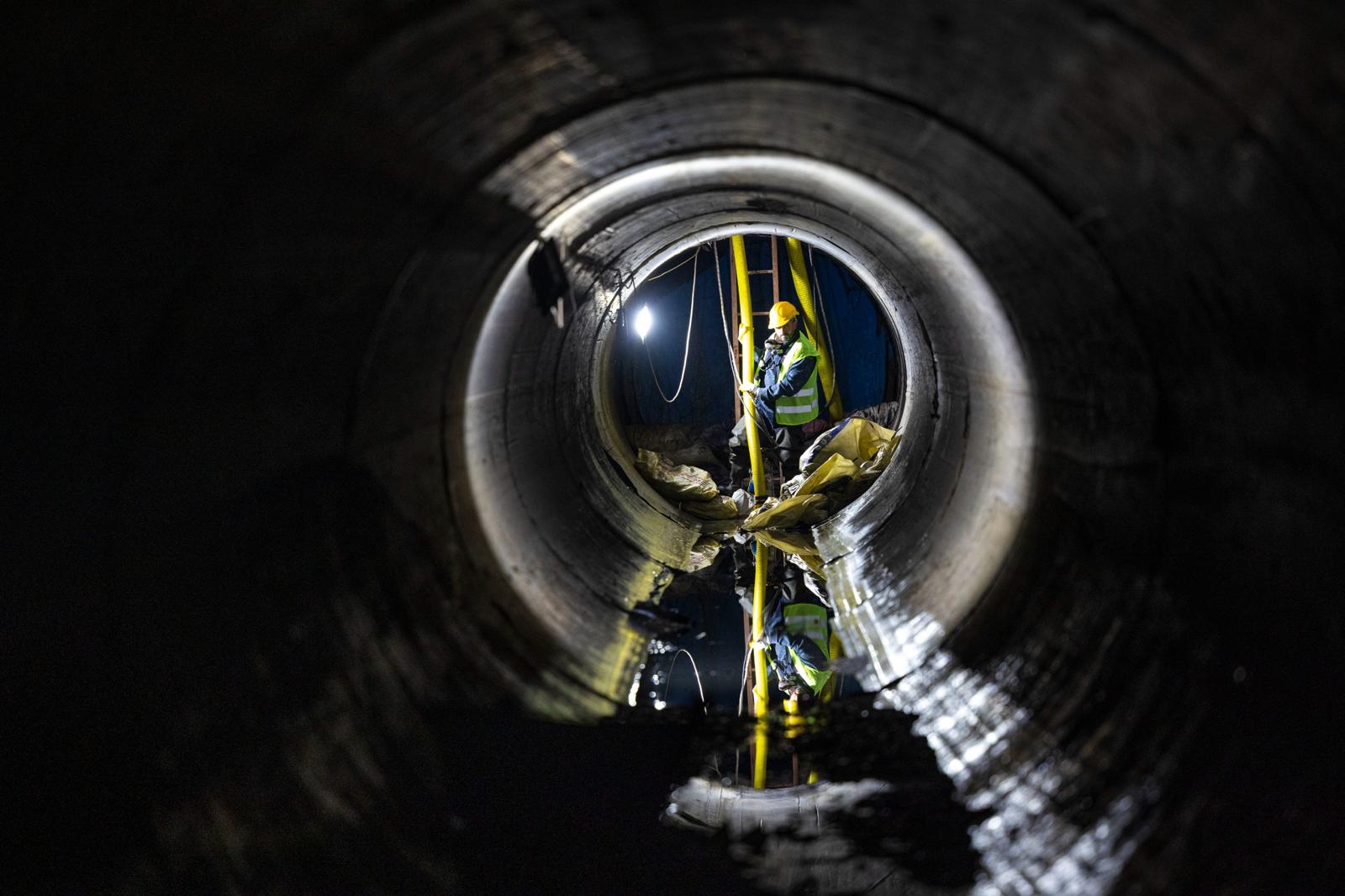 İzsu’nun Görünmeyen Mesaisi Körfez’i Koruyor (5)