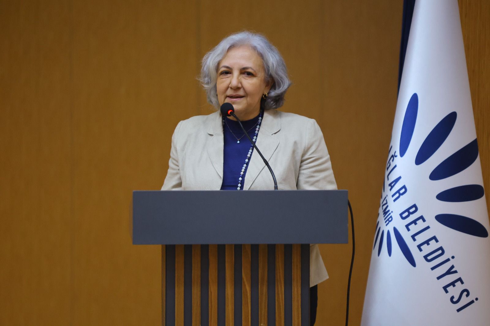 Karabağlar’da Engeller Tasarımla Yıkıldı (2)