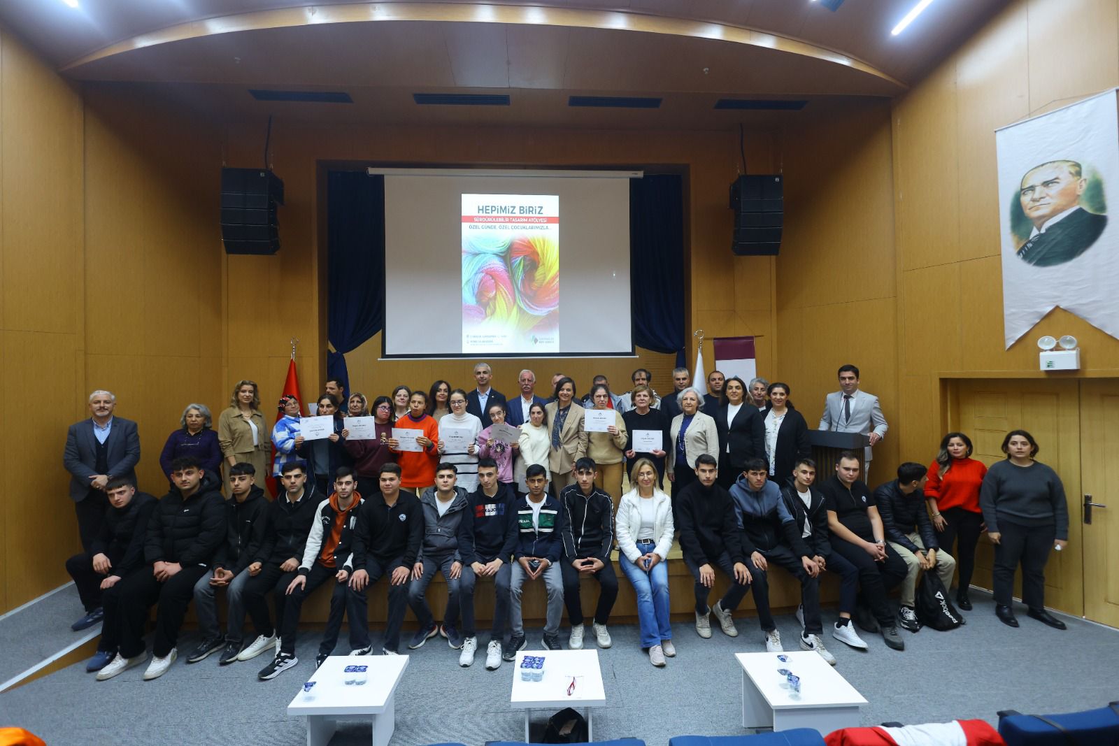 Karabağlar’da Engeller Tasarımla Yıkıldı (4)