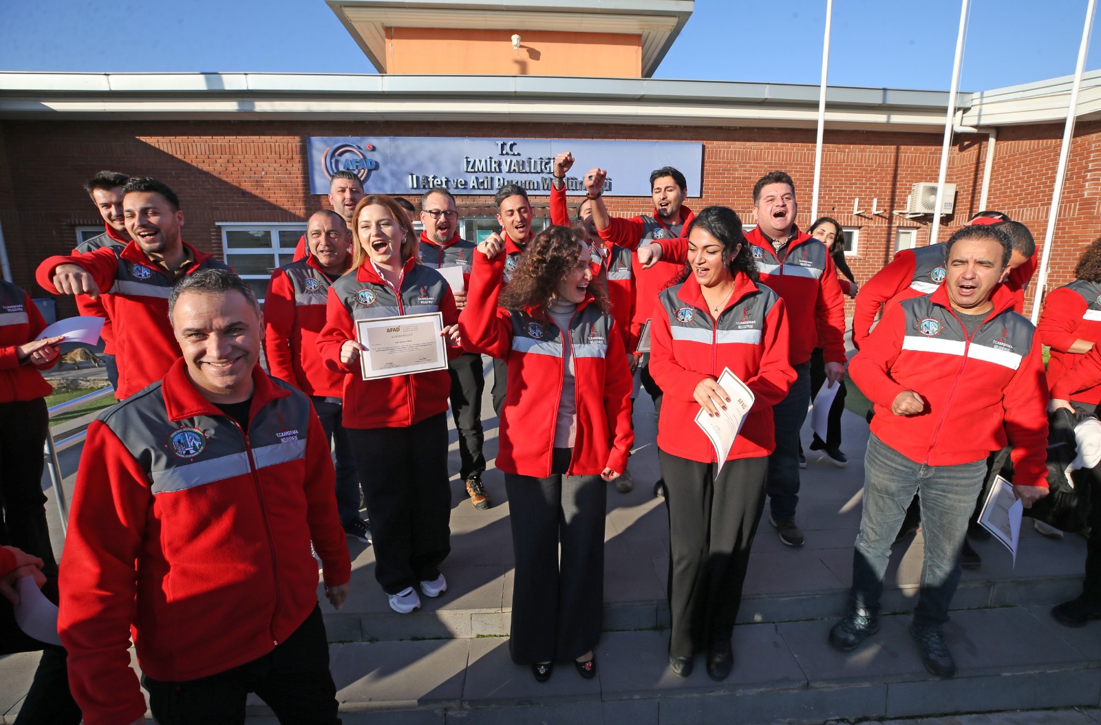 Karşıyaka’da 17 Günlük Eğitim Tamamlandı (1)