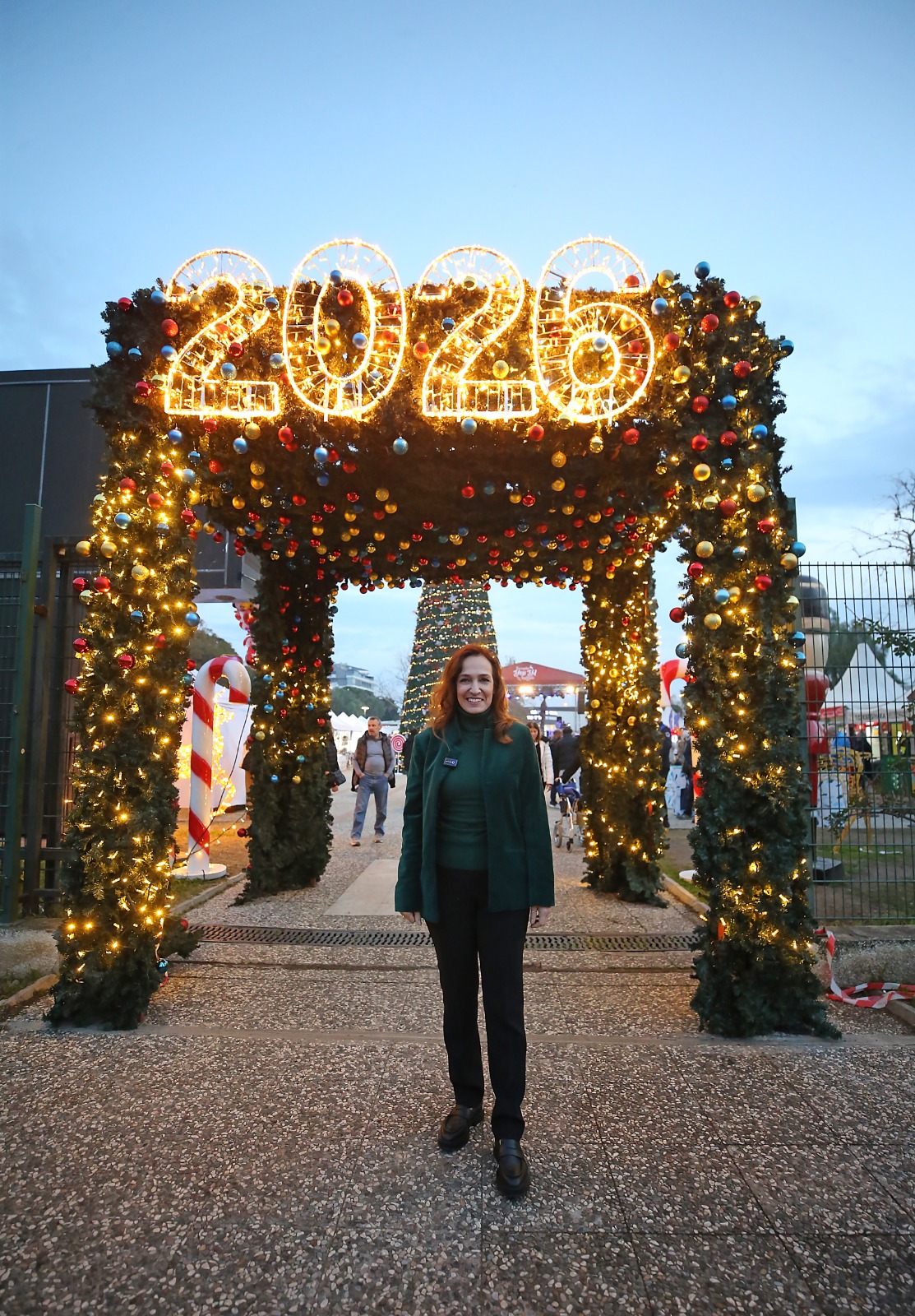 Karşıyaka’da Yeni Yıl Heyecanı Meydanlara Taştı (9)