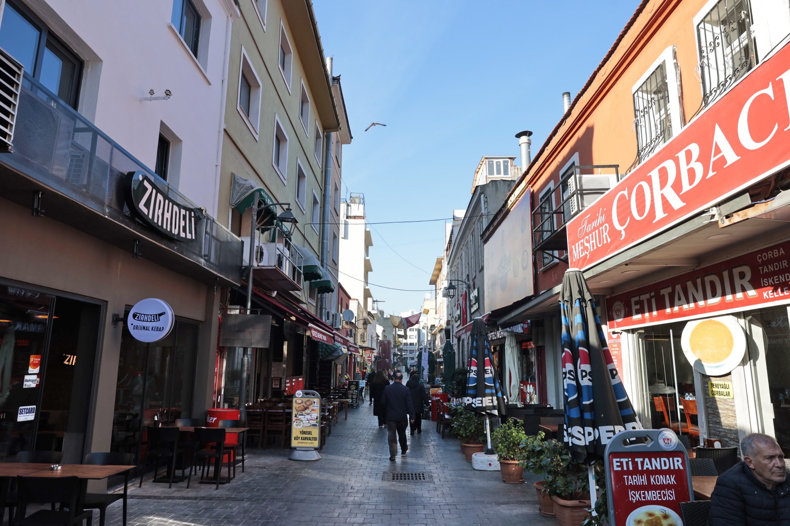 Kemeraltı Ve Alsancak Için Kritik Toplantı (1)