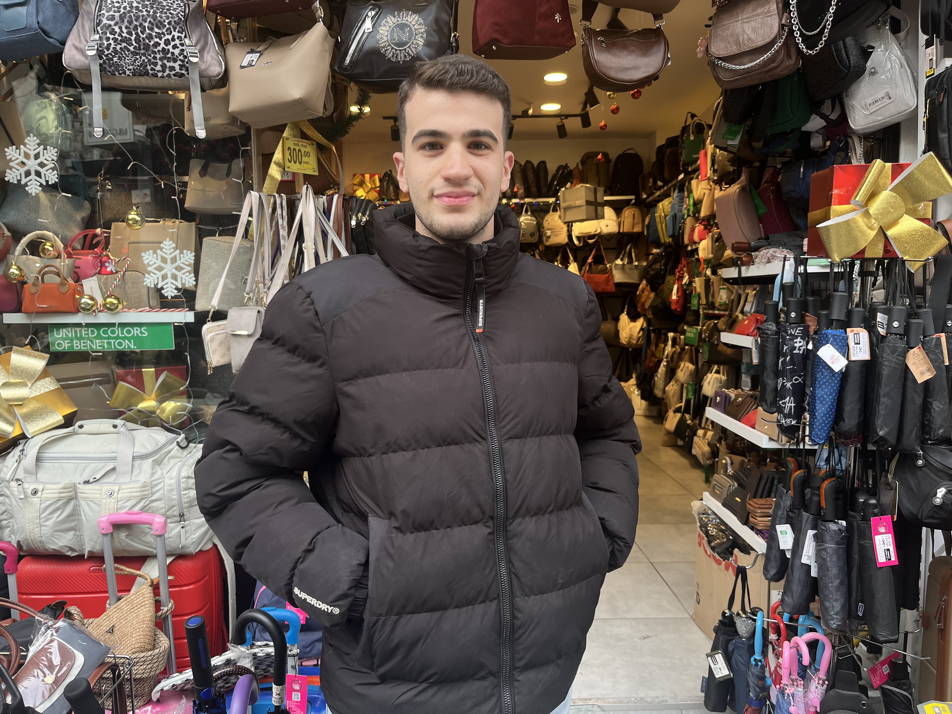 Kemeraltı’nda Yılbaşı Öncesi Adım Atacak Yer Kalmadı (3)