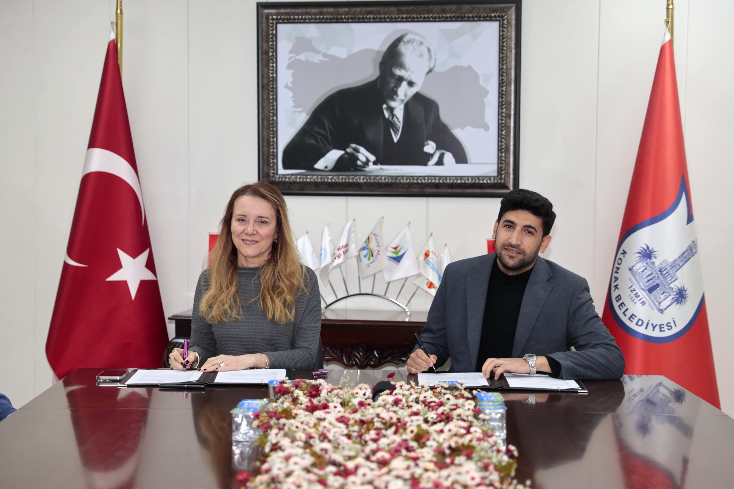 Konak Gençler Için Iş Birliği (1)