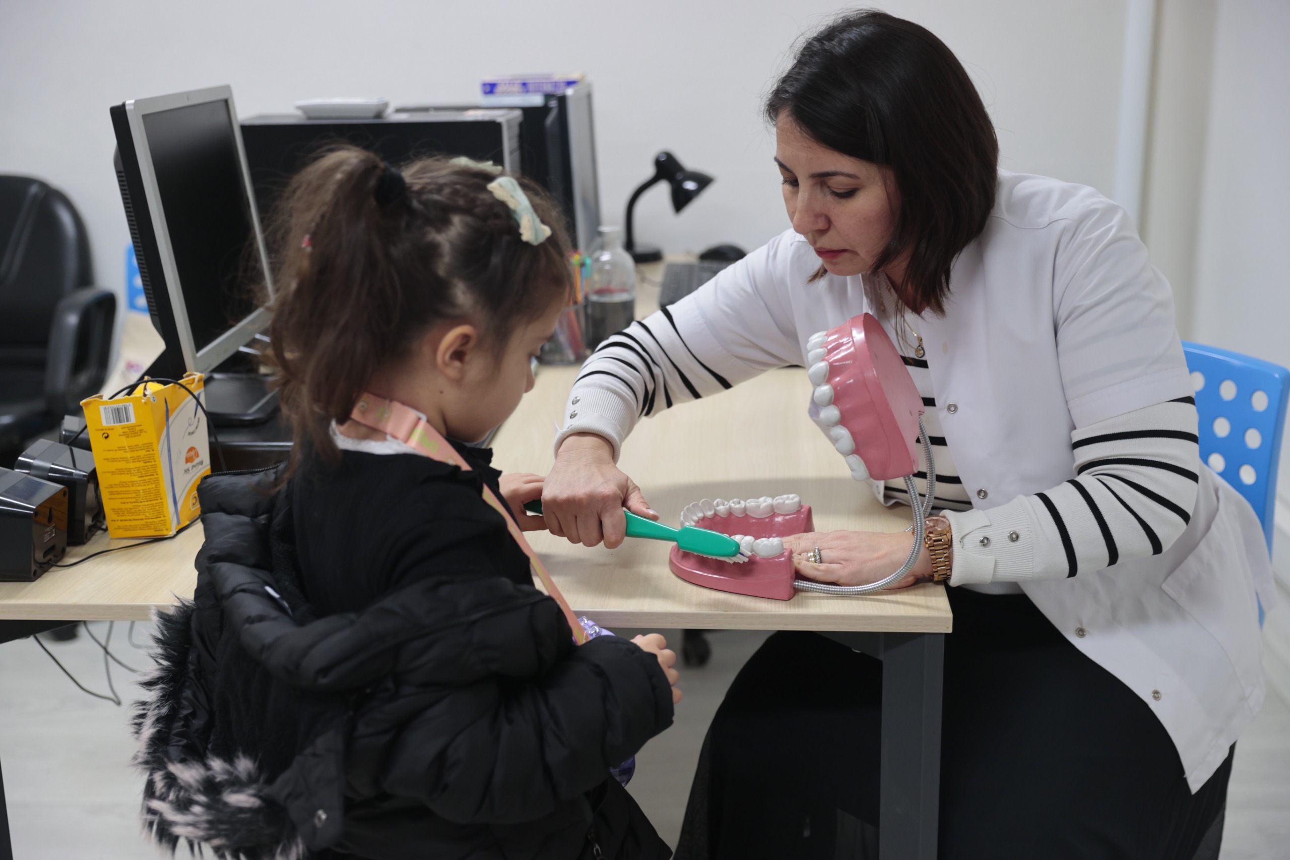 Konak'ta Çocukların Yüzü Sağlıkla Gülüyor (4)