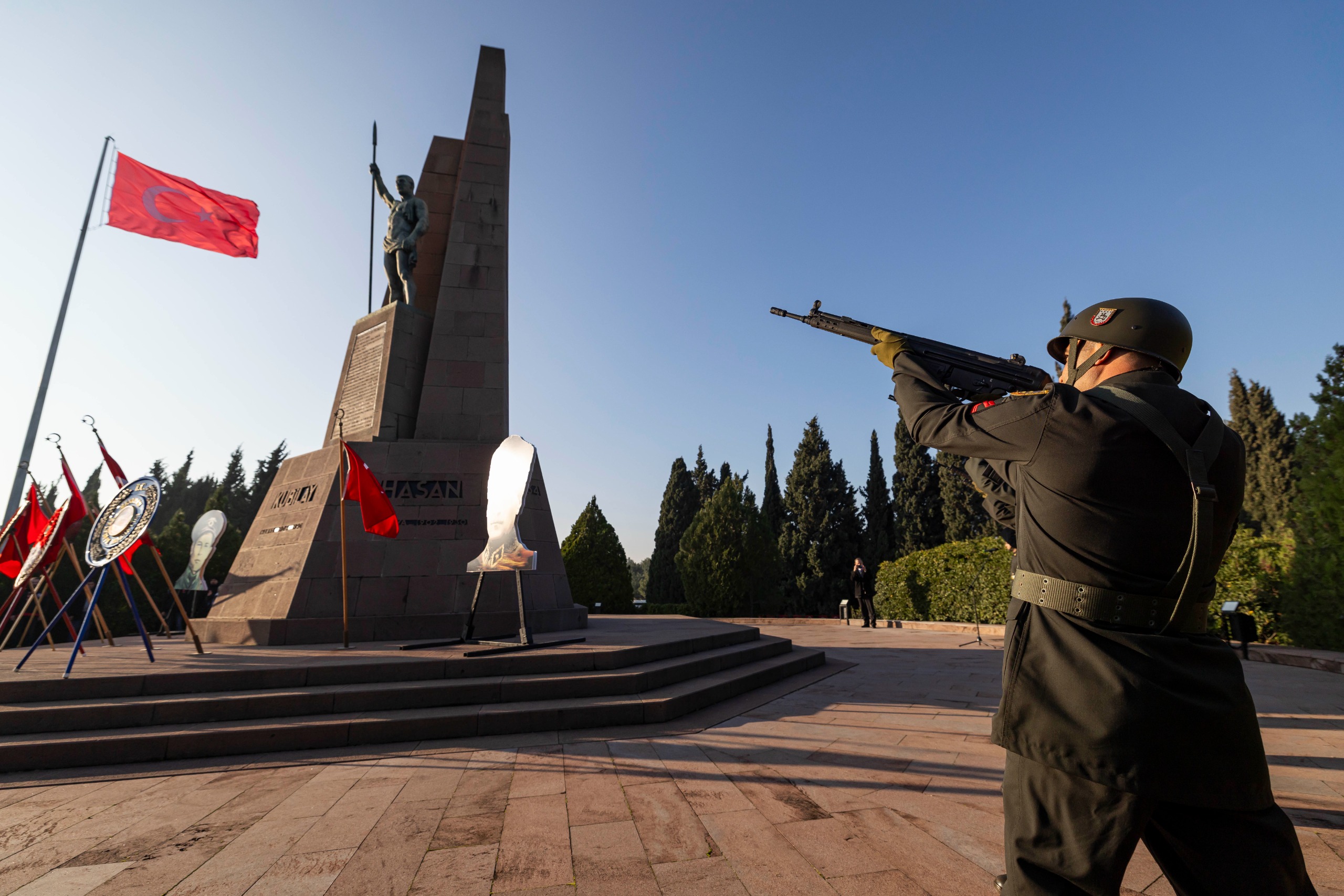 Kubilay Ve Silah Arkadaşları Menemen’de Unutulmadı (9)