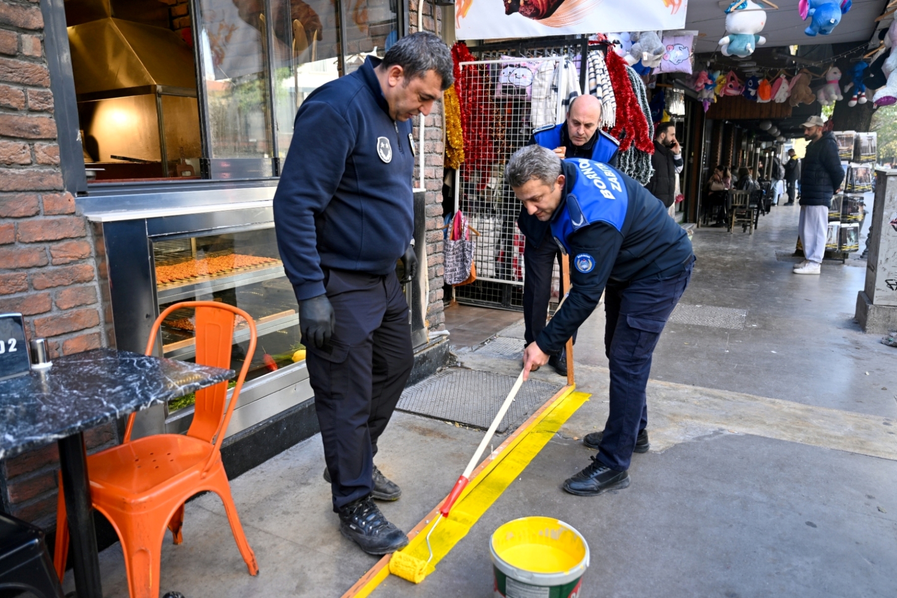 Küçükpark’ta Alışılmış Düzen Değişti! Bornova’da Yeni Uygulama (2)