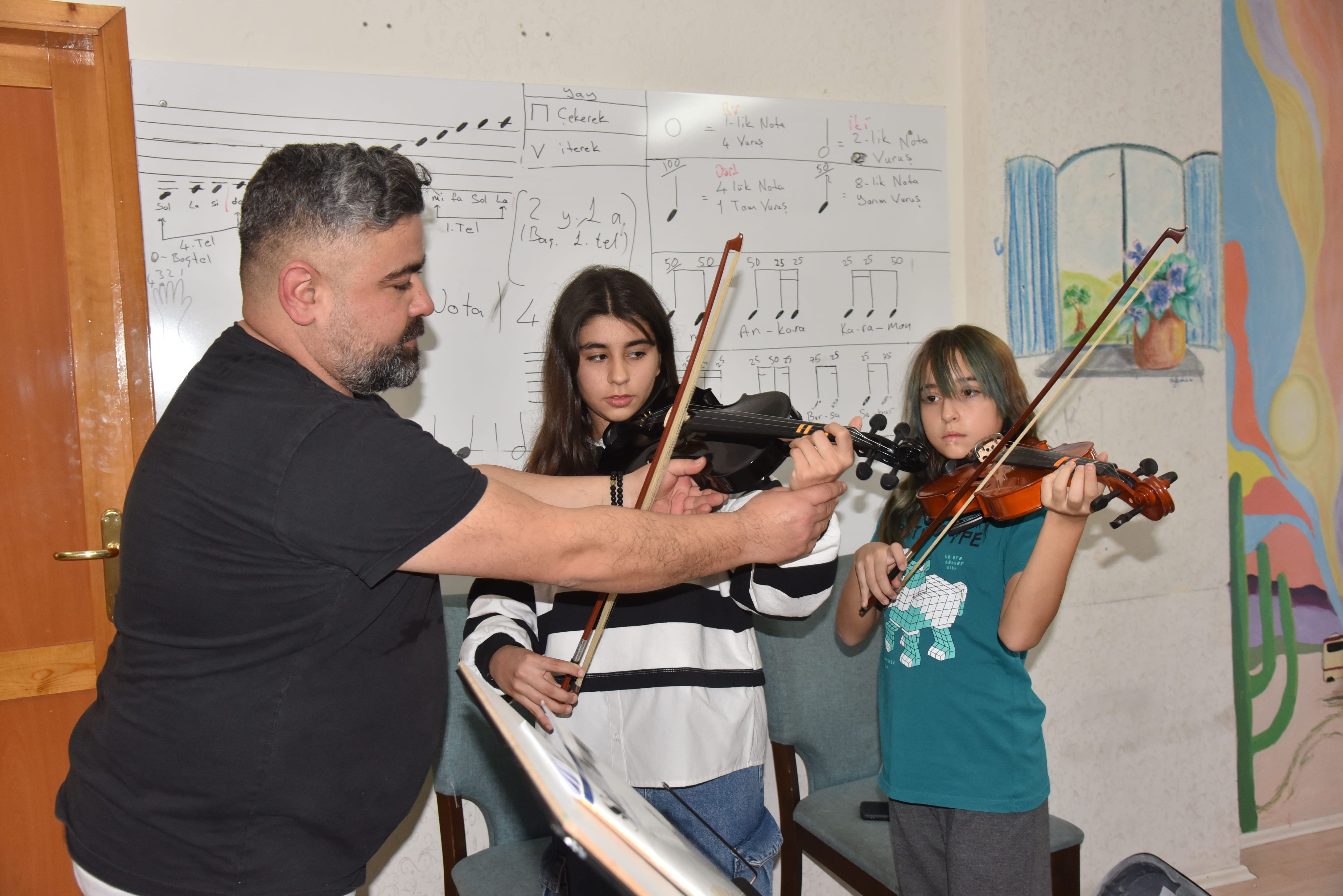 Menemen’de Ücretsiz Hizmet Yağmuru Her Alanda Vatandaş Desteği (4)