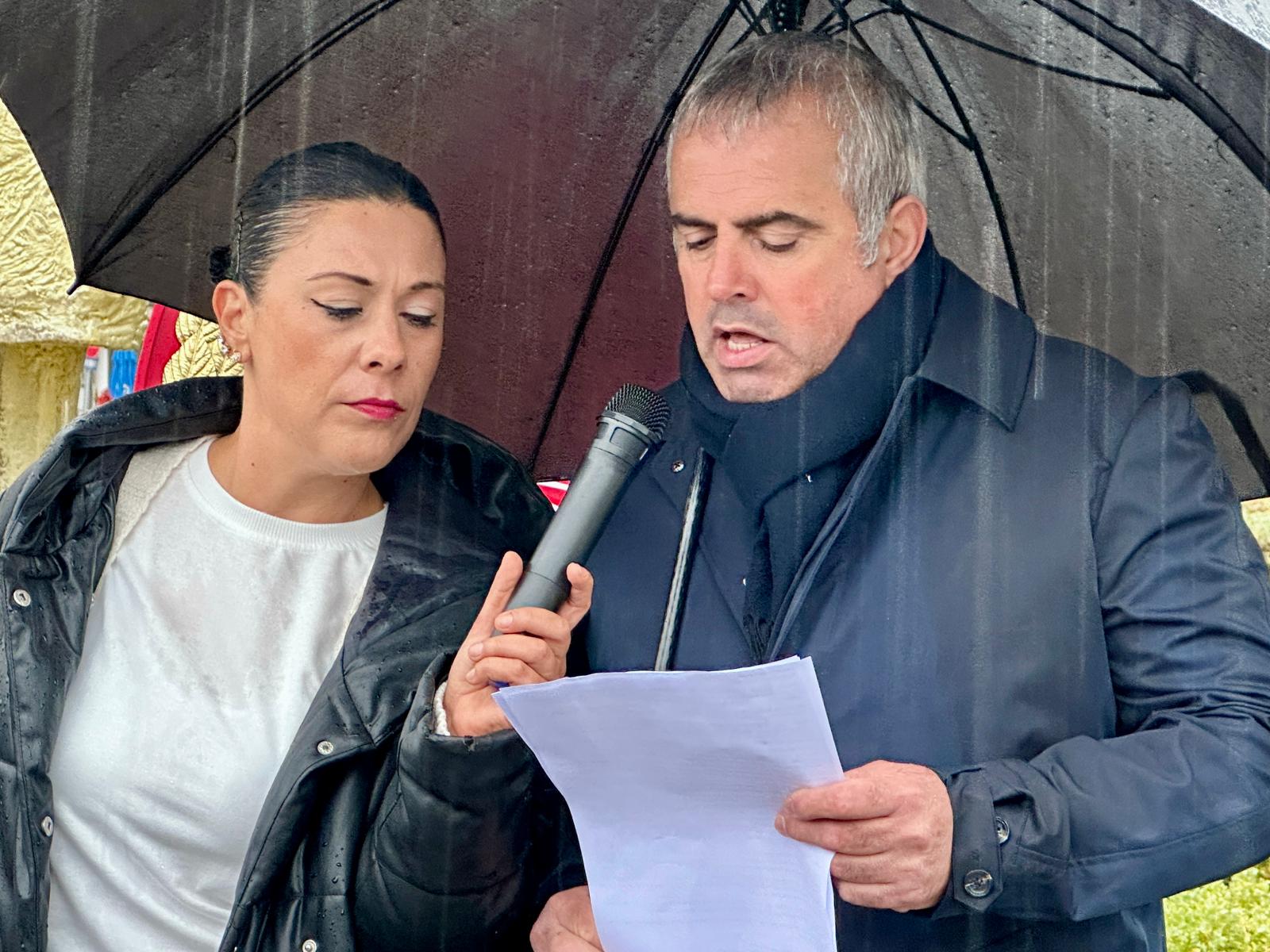 Olumsuz Havaya Rağmen Çeşme’de İsmet İnönü Unutulmadı (1)