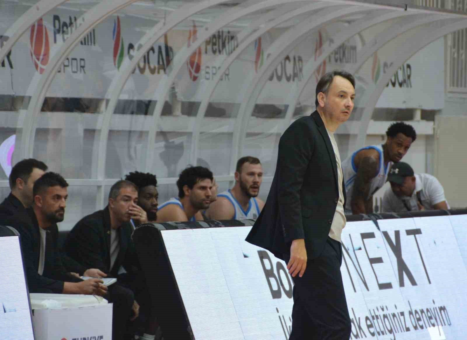 Petkimspor’dan Dev Zafer! Efes’i Deplasmanda Devirdi 'Bu Galibiyet Daha Başlangıç' (2)