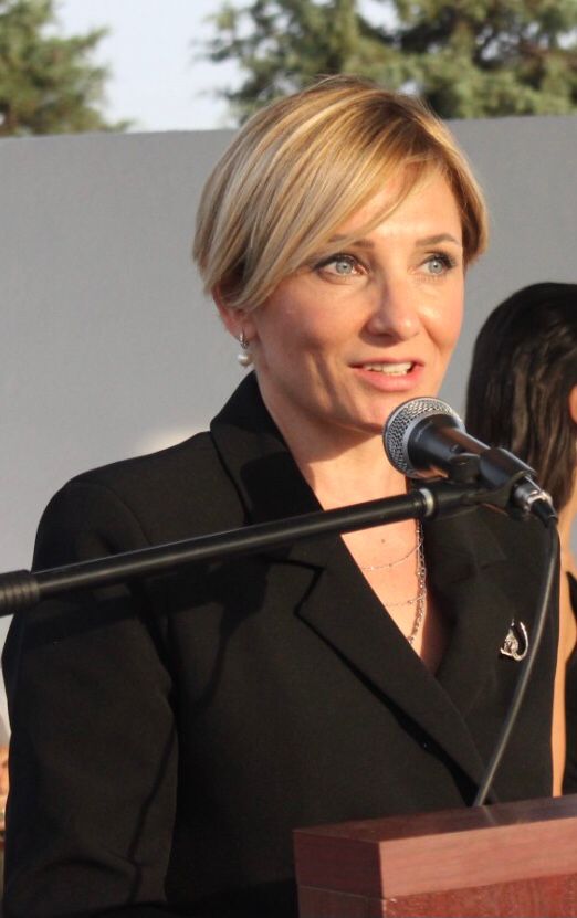 R Ö P O R T A J P E R G A M O N