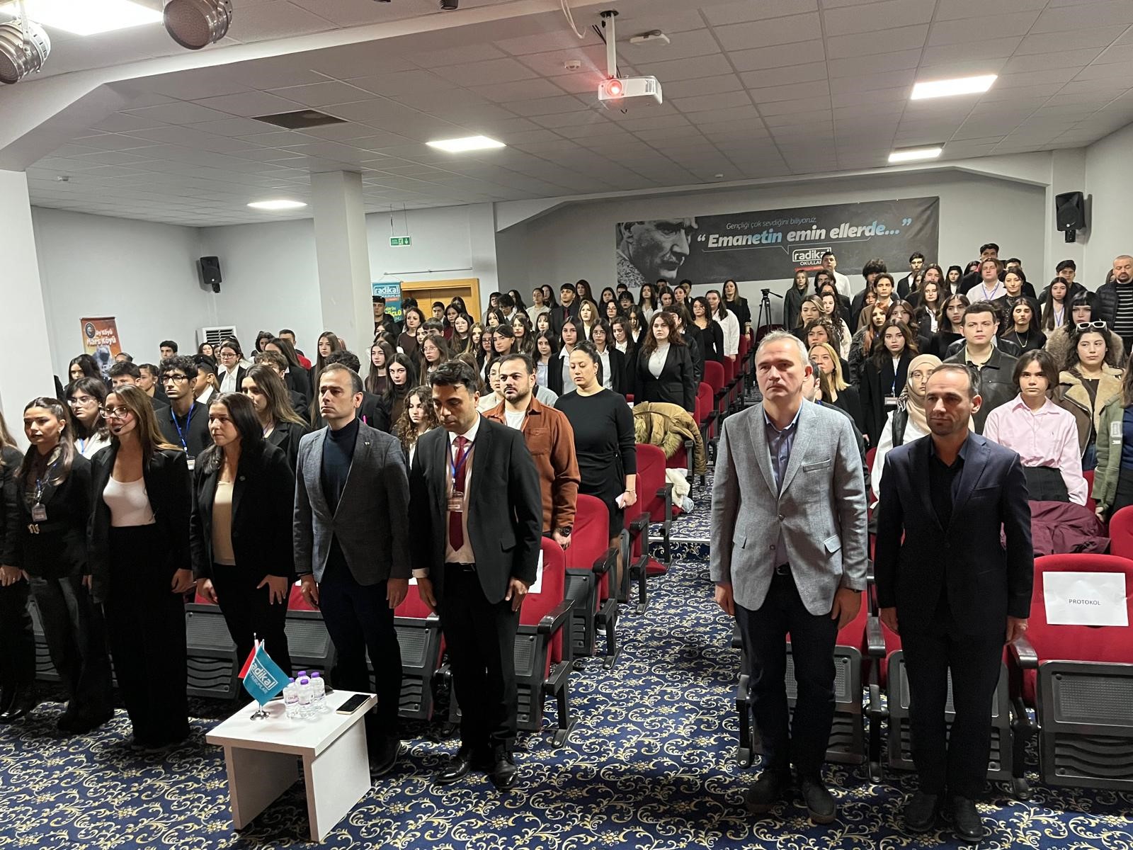 Radikal Okulları’ndan Geniş Katılımlı Psikoloji Zirvesi (2)