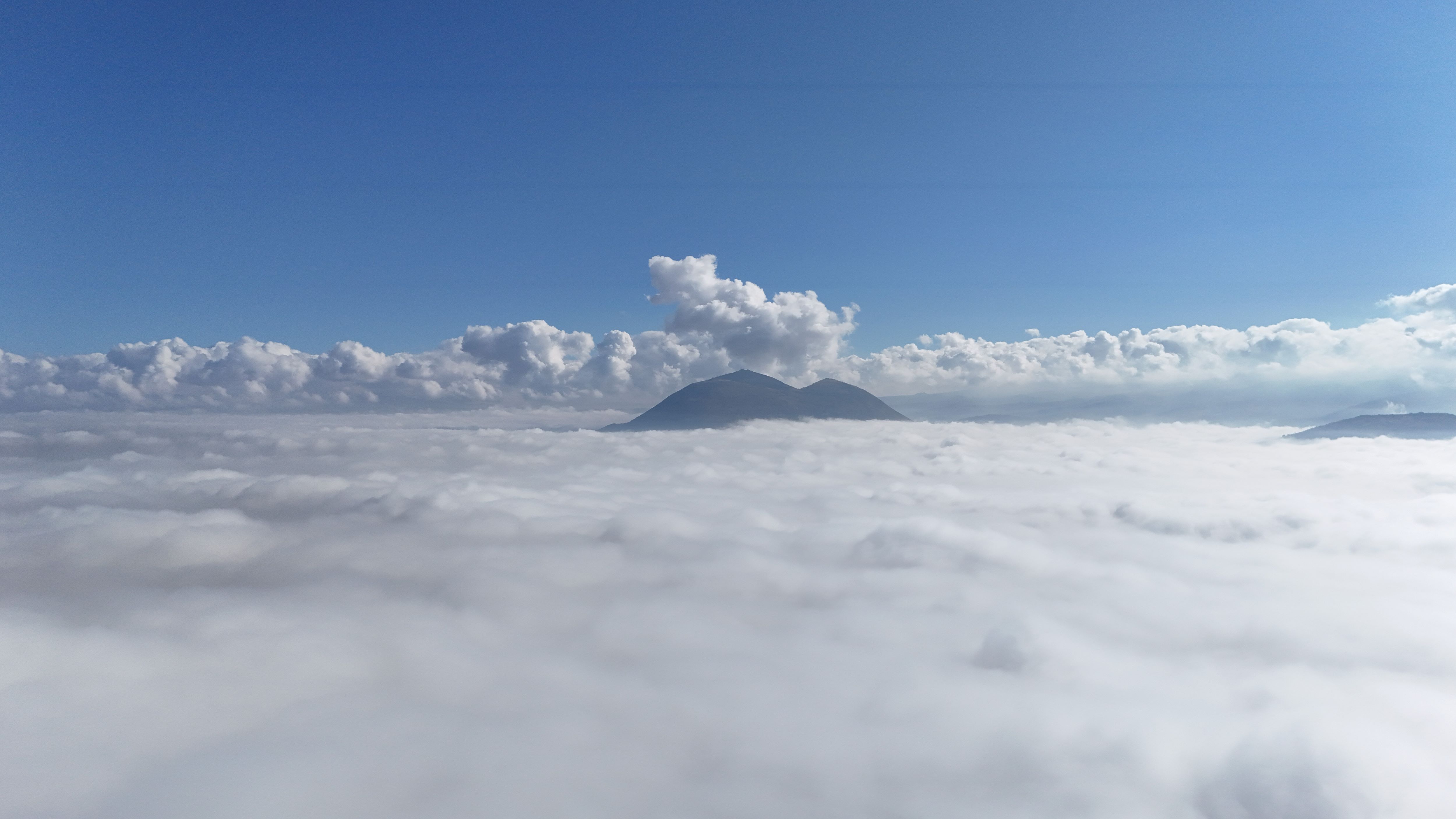Sis Altında Kalan Şehir Drone Ile Böyle Görünüyor! (1) Kopya