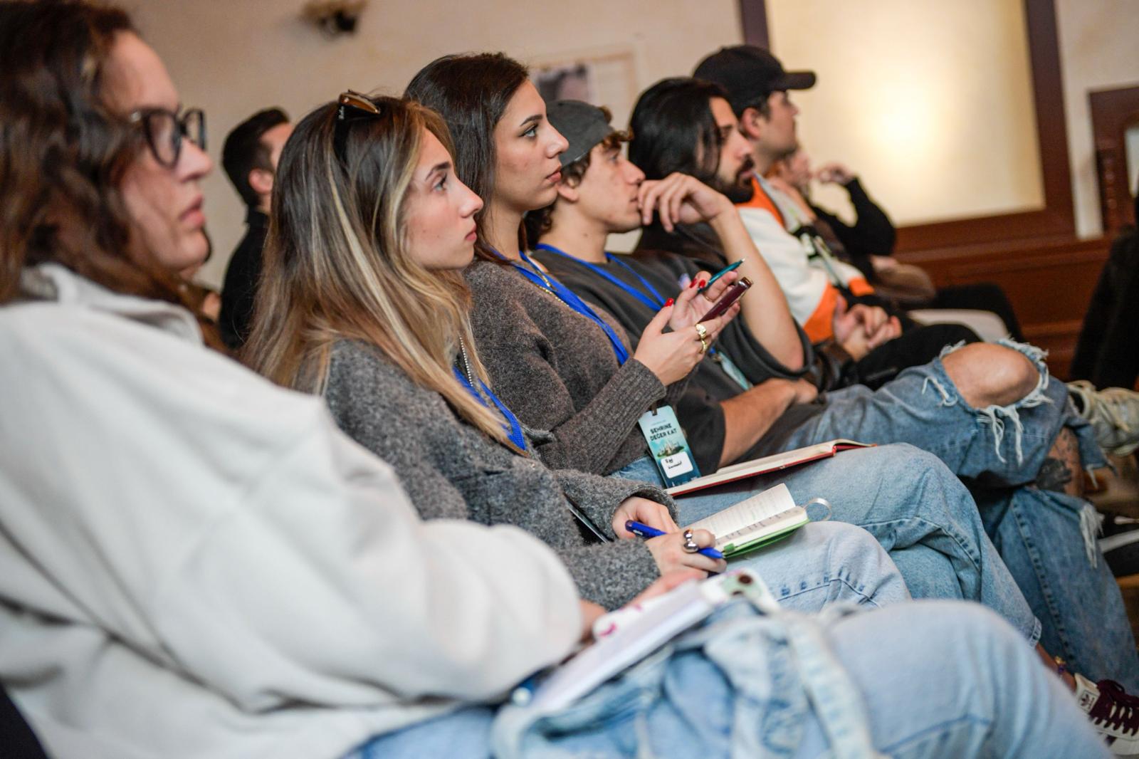 Tasarım Öğrencileri Şehri Baştan Yaratıyor (3)