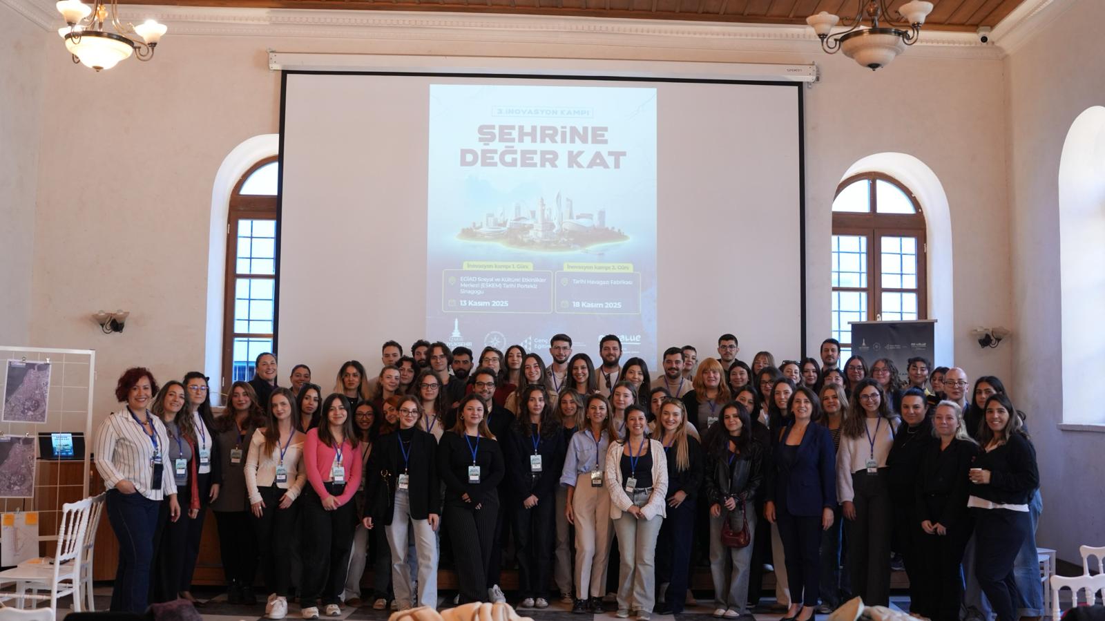 Tasarım Öğrencileri Şehri Baştan Yaratıyor (6)