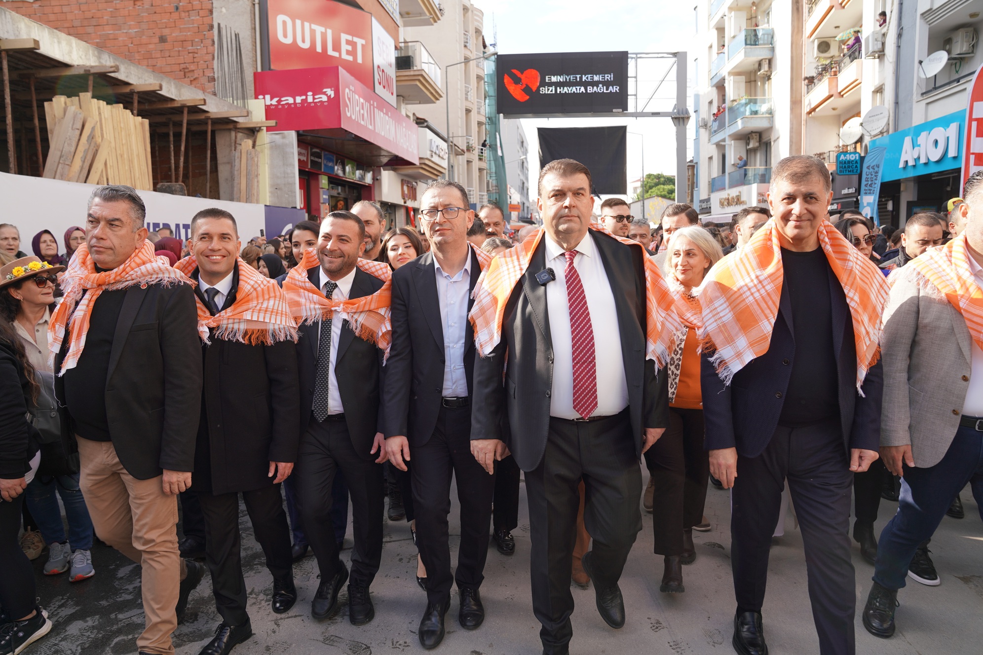 Turuncu Altın Için Akın Ettiler 25. Festivalde Rekor Kalabalık! (1)