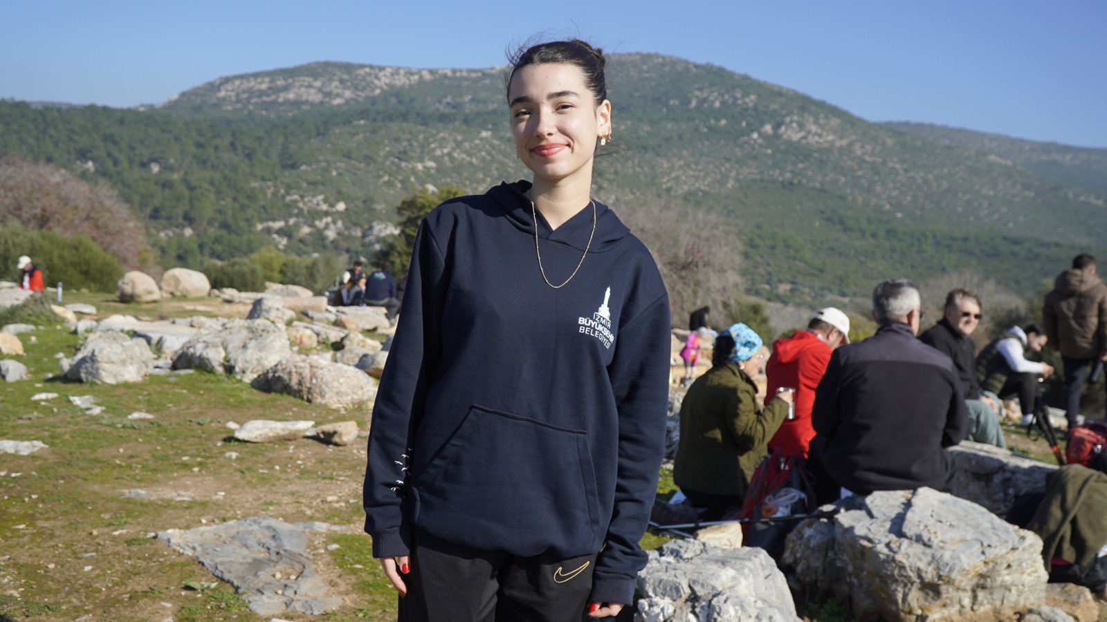 Üniversiteliler Efes Mimas Yolu’nda Tarih Ve Doğayla Buluştu (8)