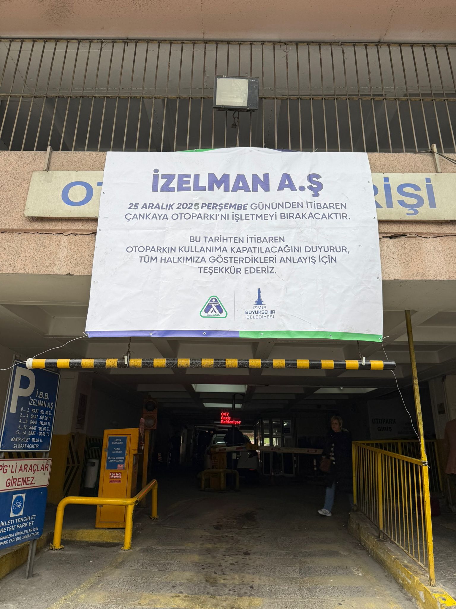 AK Partili Başdaş’tan dikkat çeken çıkış: Biz geldik pankart gitti!3