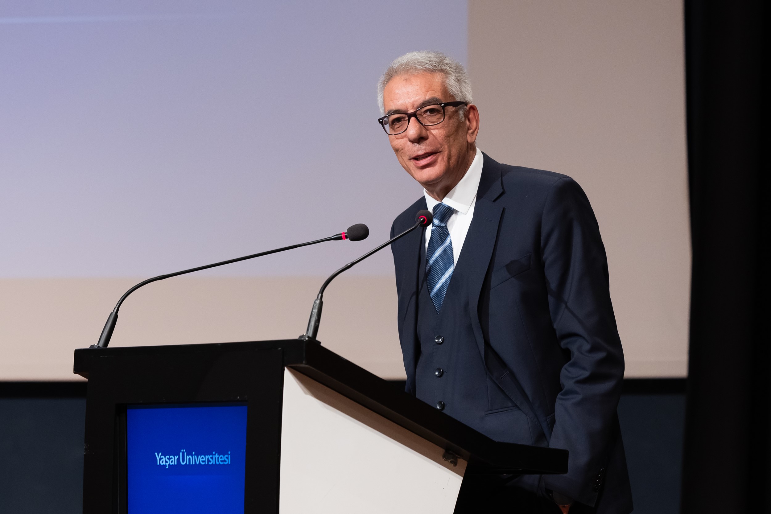 Yaşar Üniversitesi’nden Tarımda Gençleşme Çağrısı Yaş Ortalaması 60'A Ulaştı (4)