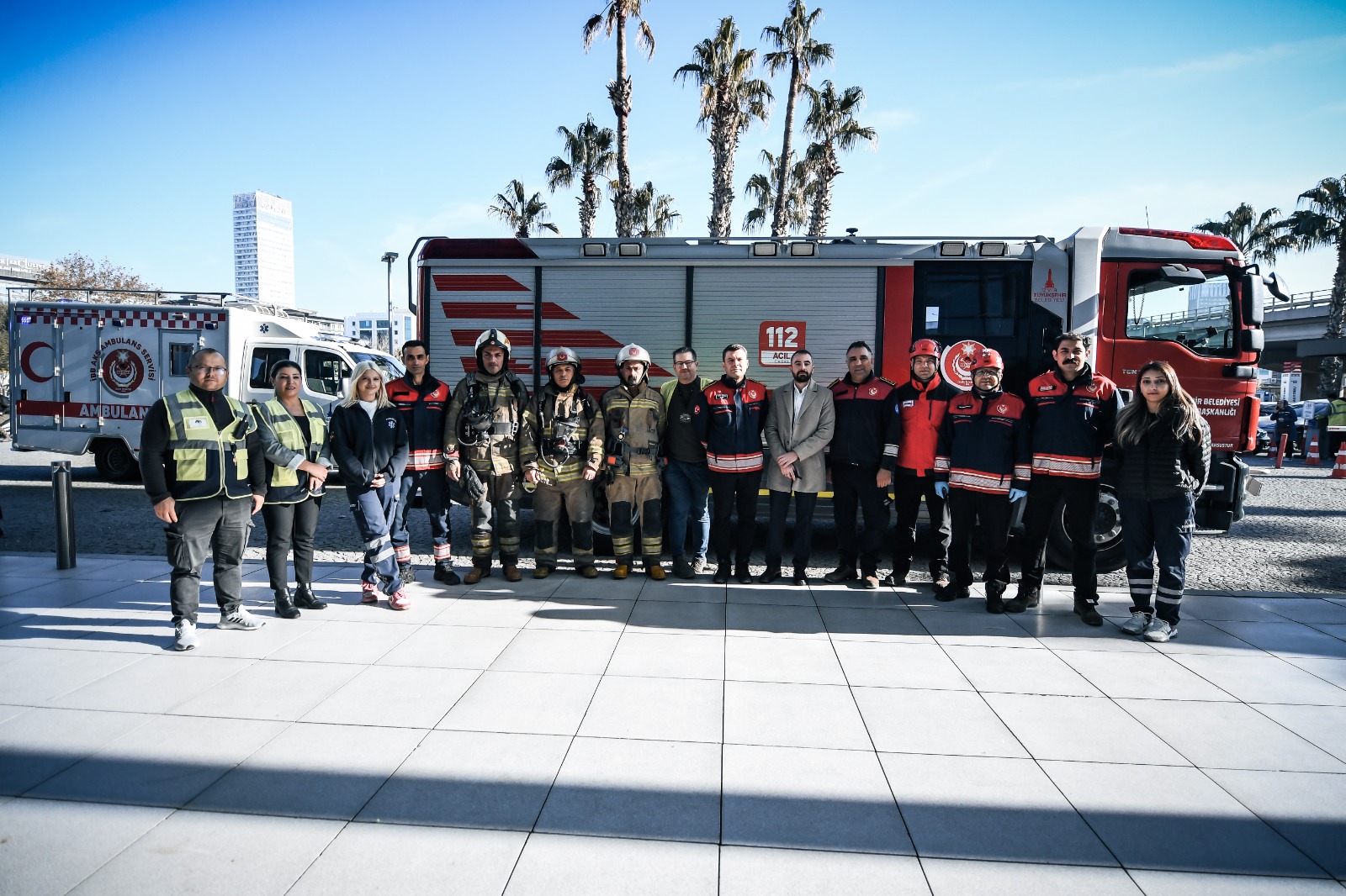 Yüksek Katlı Binalarda Tatbikat Can Güvenliğinin Anahtarı (7)