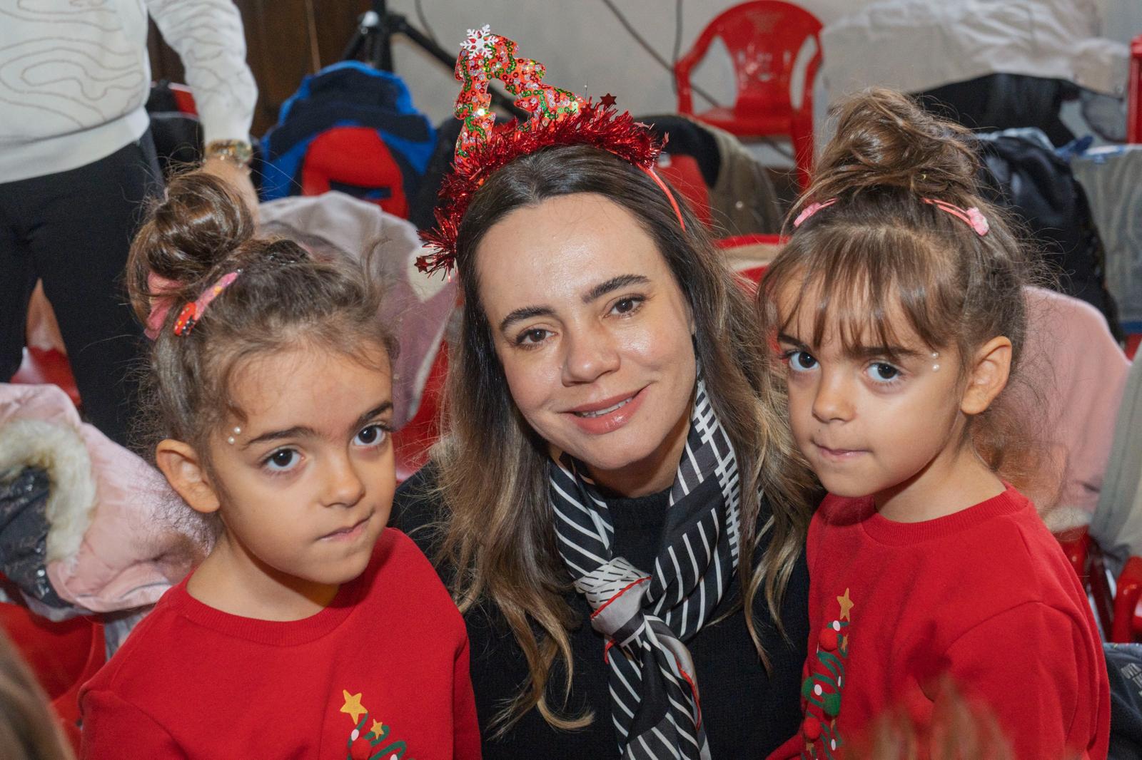 Yuvamız İzmirli Miniklere Yeni Yıl Coşkusu (2)