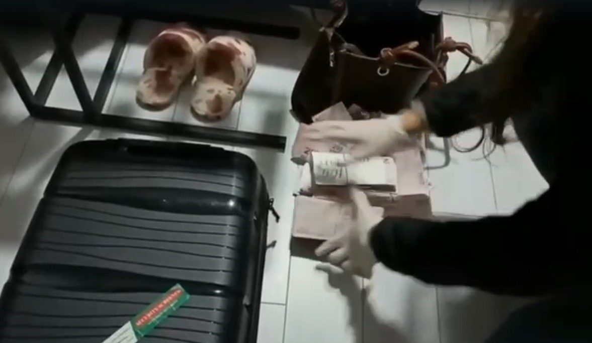 14 Kadın Kurtarıldı, Milyonlar Ele Geçirildi (2)