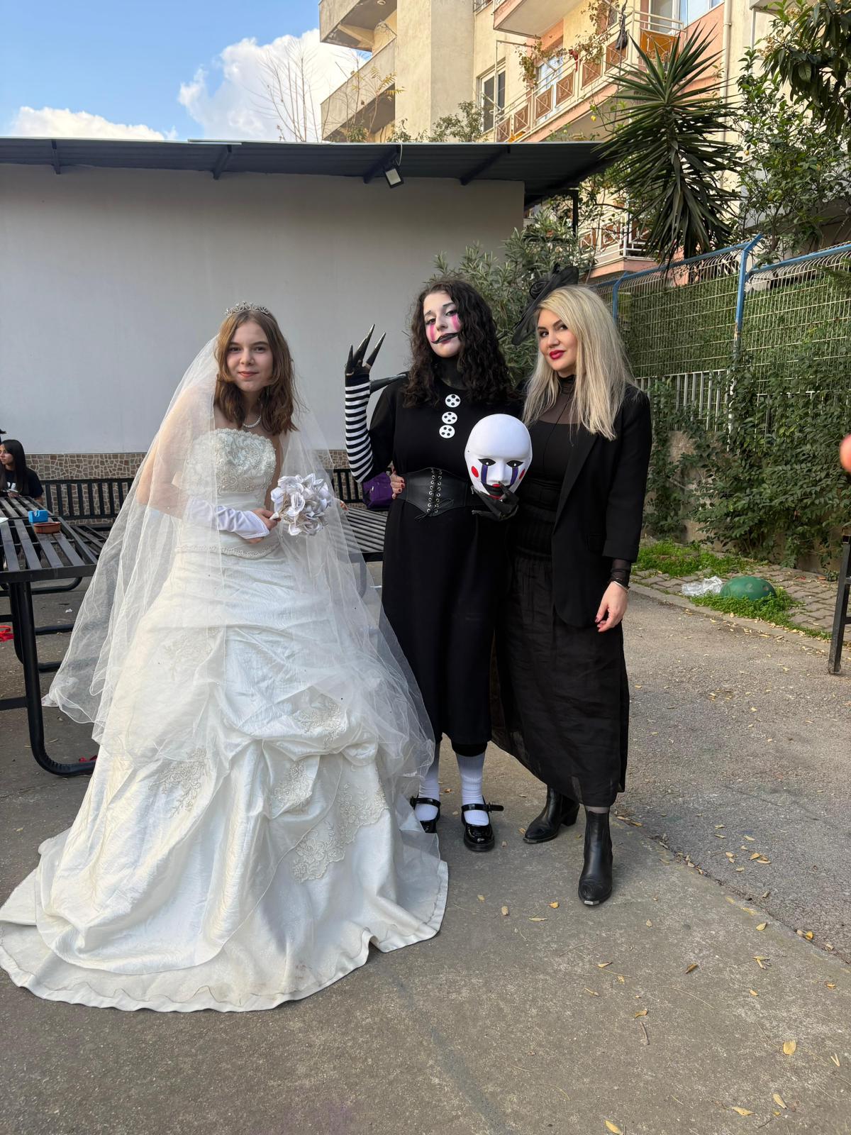 20 Kasım 2025 Tarihinde Değerli Öğretmenlerimiz Hülya Can, Aytuğ Çıkın Ve Canan Kahraman Sezgin Öncülüğünde 12 G Sınıfının Sevgili Öğrencileriyle Sinematik (3)