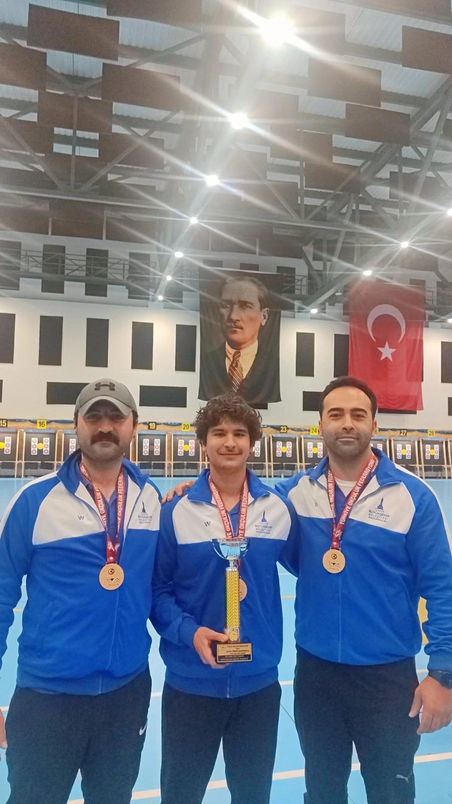 2025 İzmir Için Altın Yıl Oldu Büyükşehir Sporcularından 238 Madalya (10)